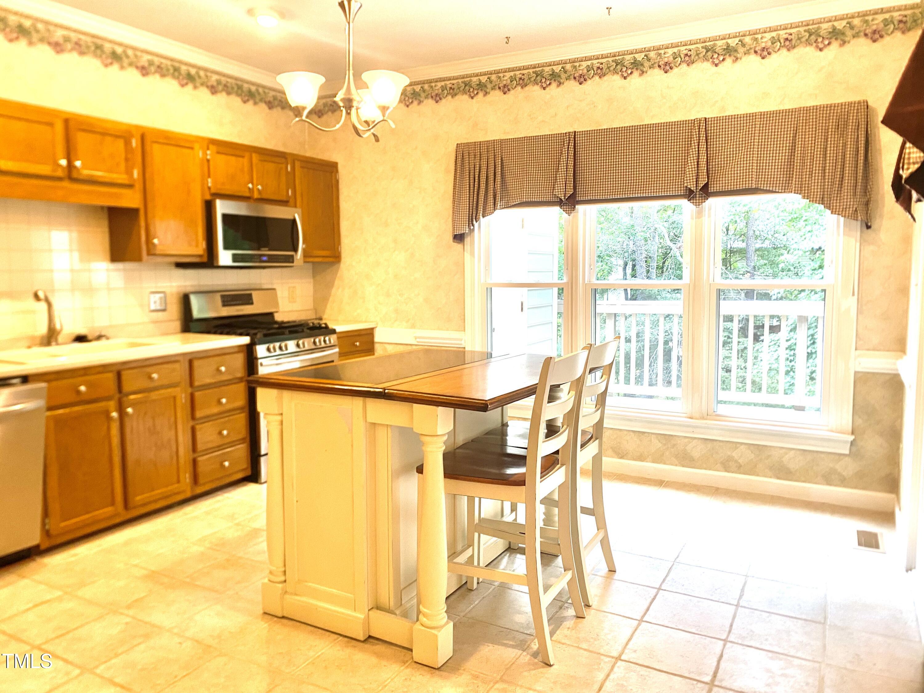 5500 Fortunes Ridge Drive # 82b