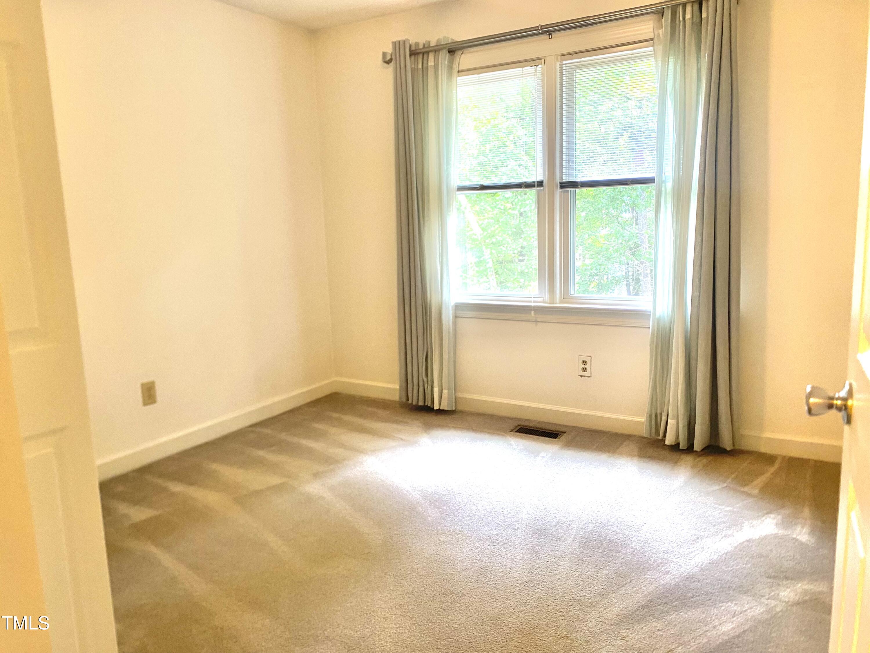 5500 Fortunes Ridge Drive # 82b