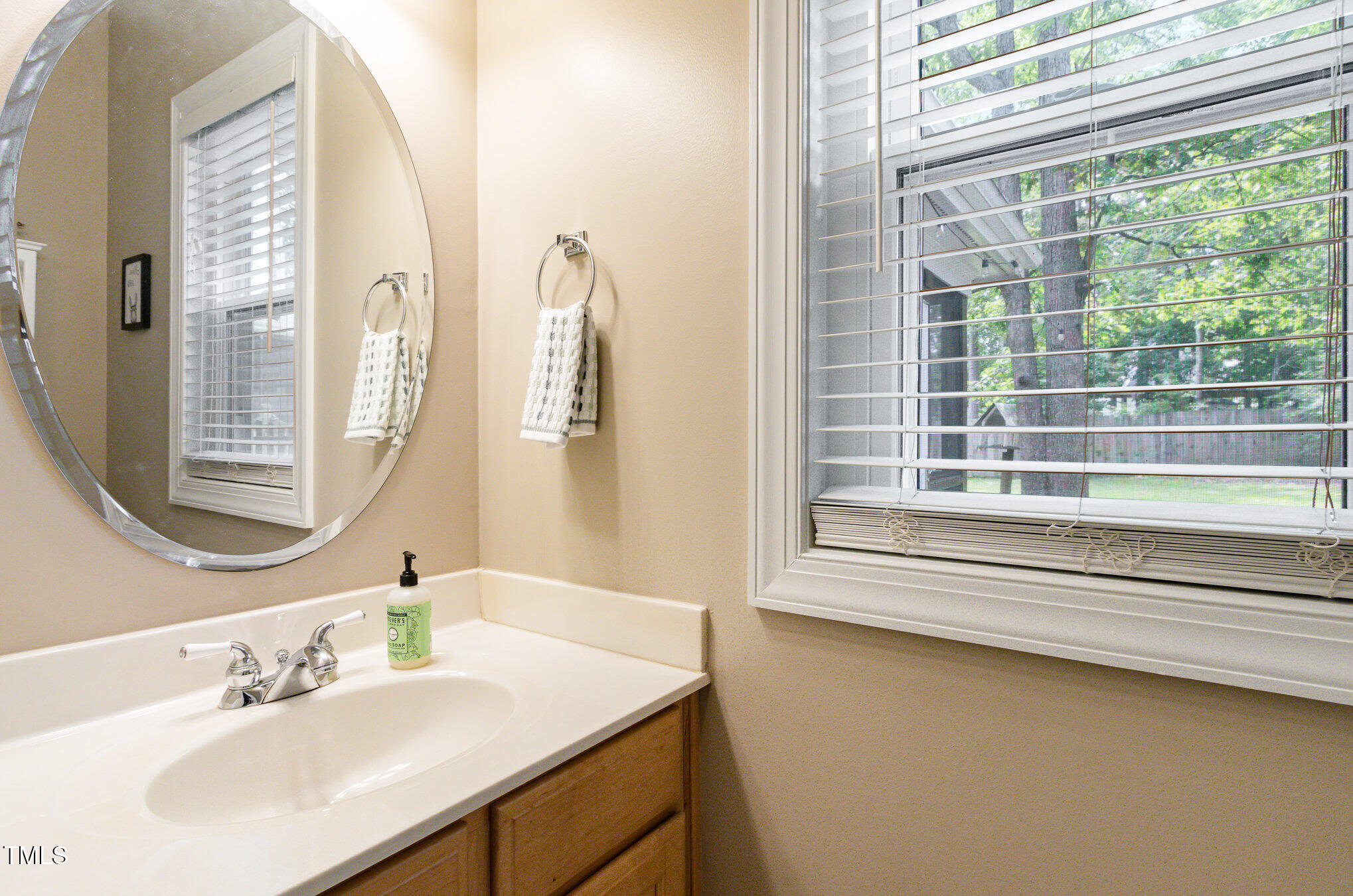 105 Acorn Ridge Lane