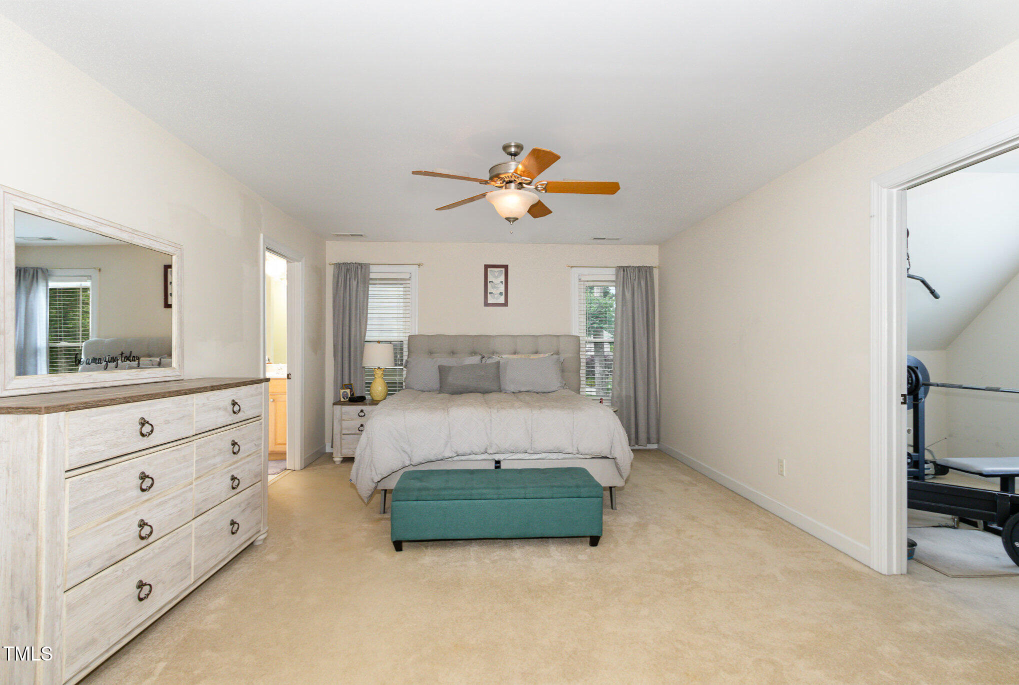 105 Acorn Ridge Lane