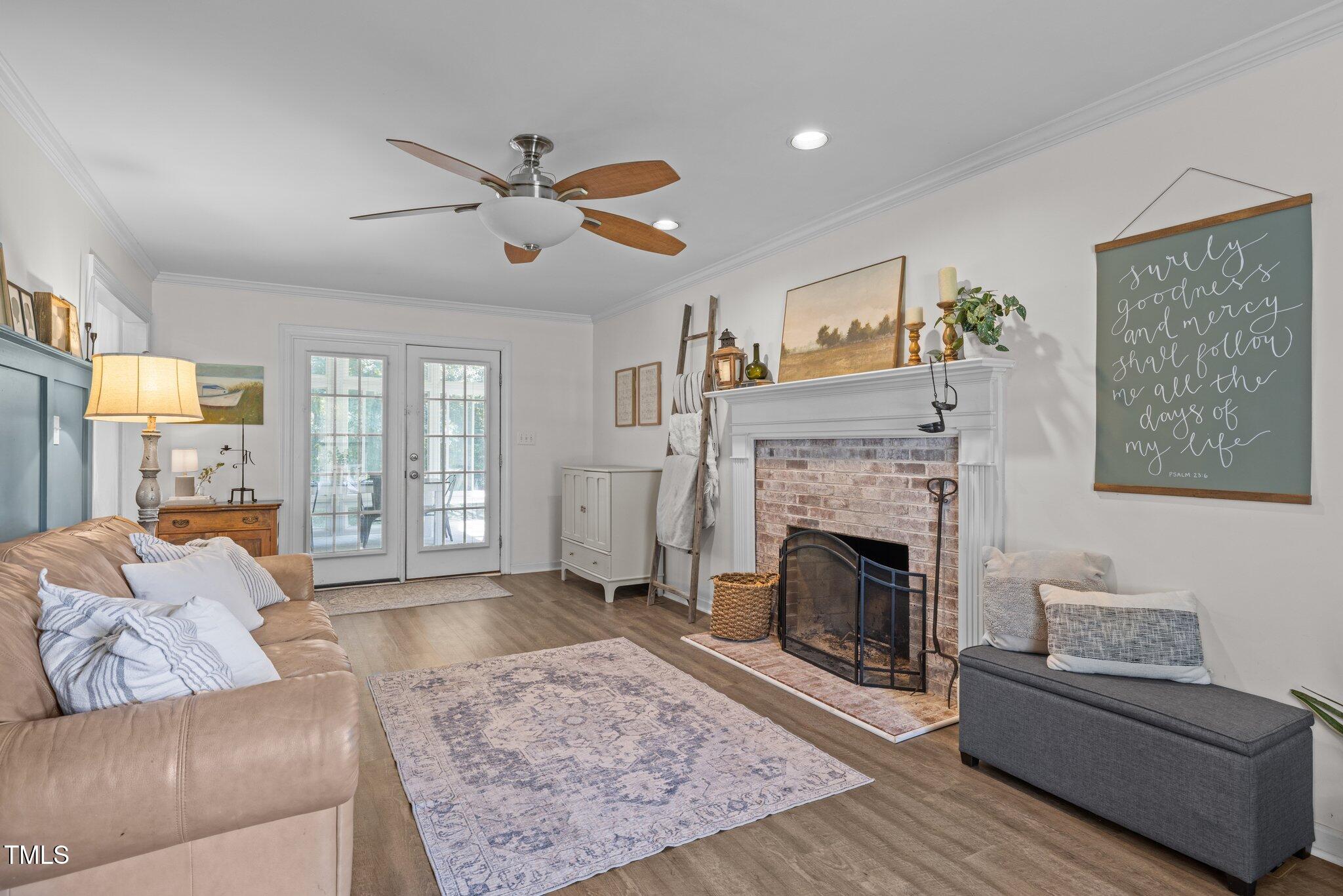 1604 Farm Lake Drive