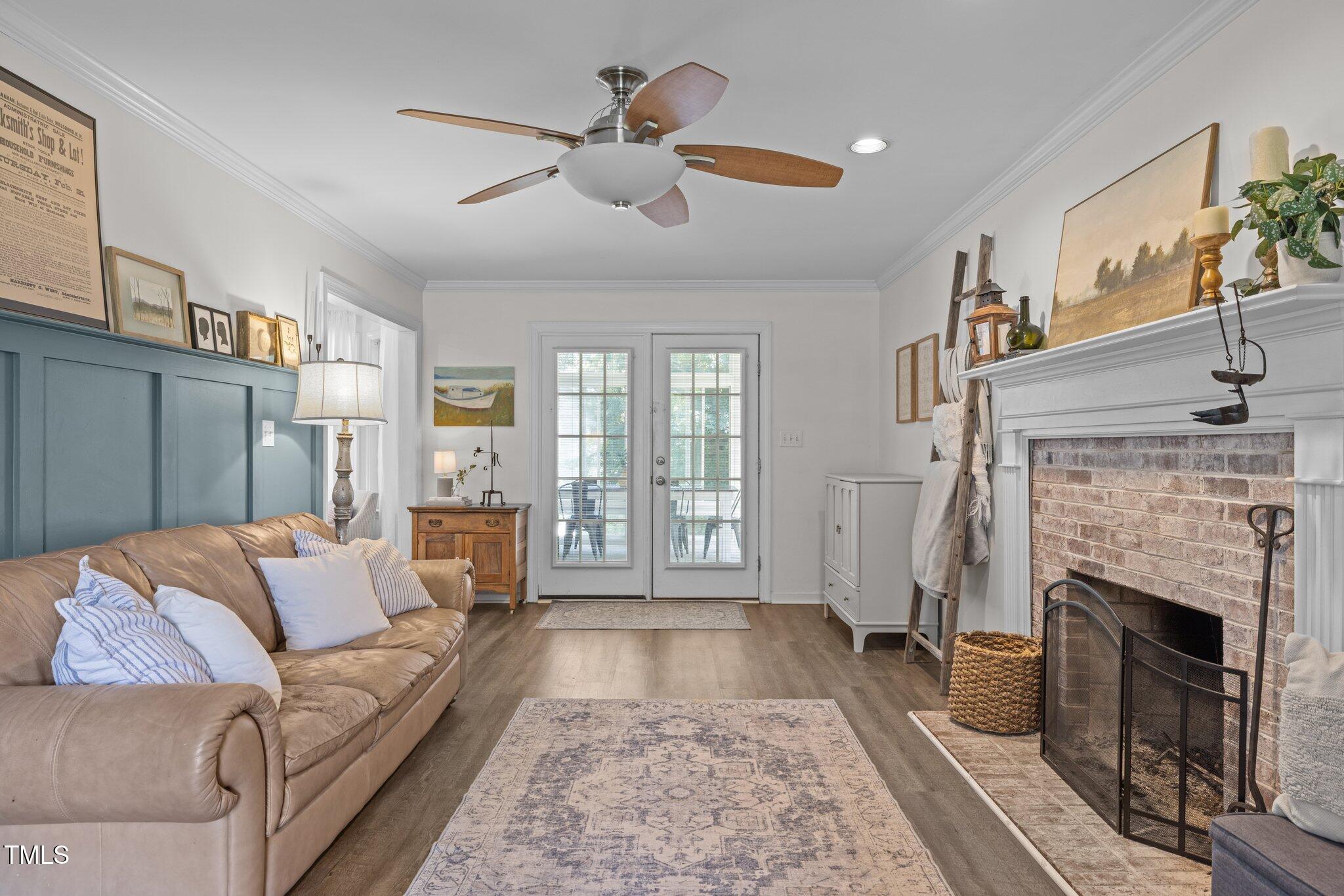 1604 Farm Lake Drive