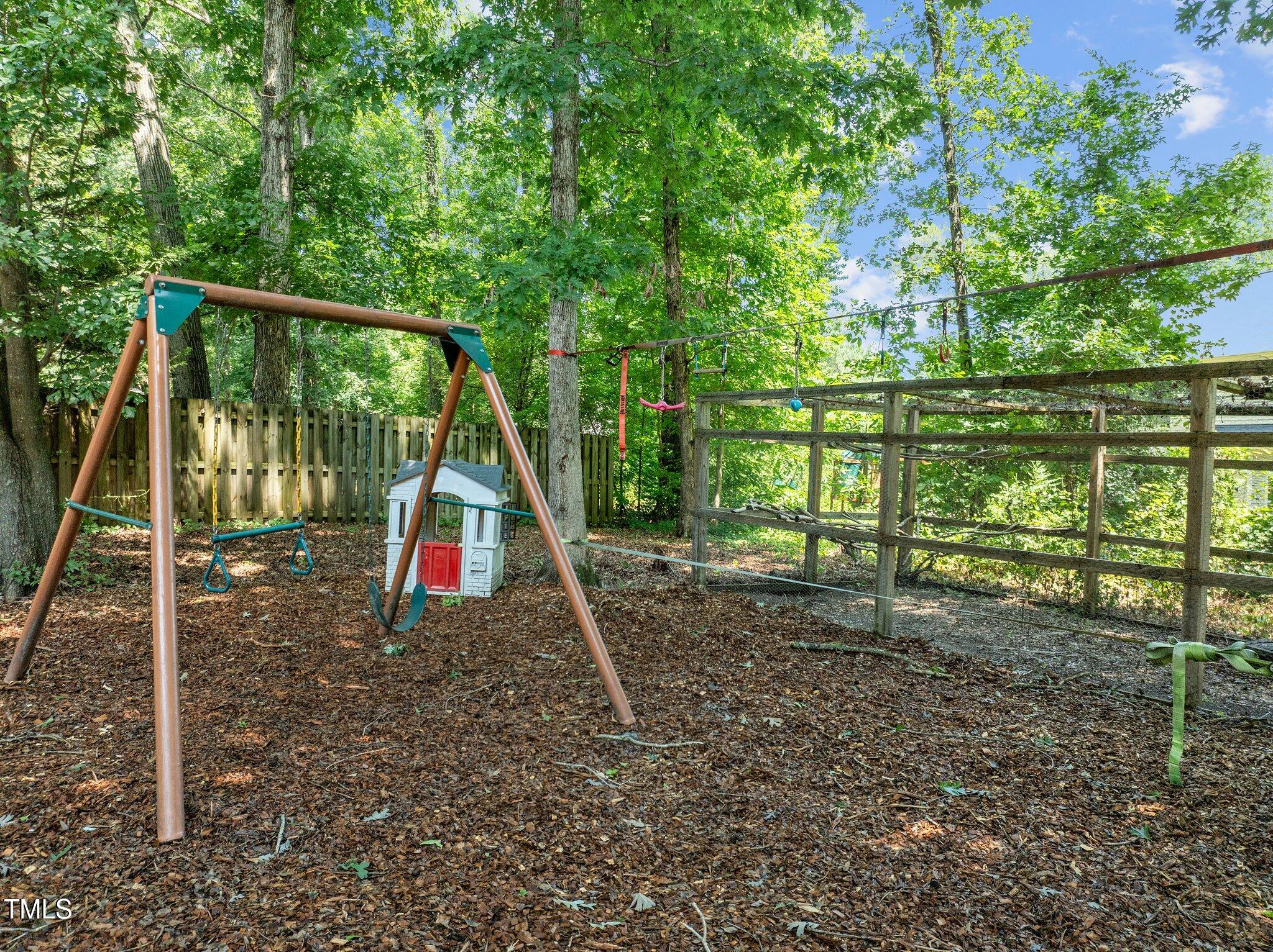 1604 Farm Lake Drive