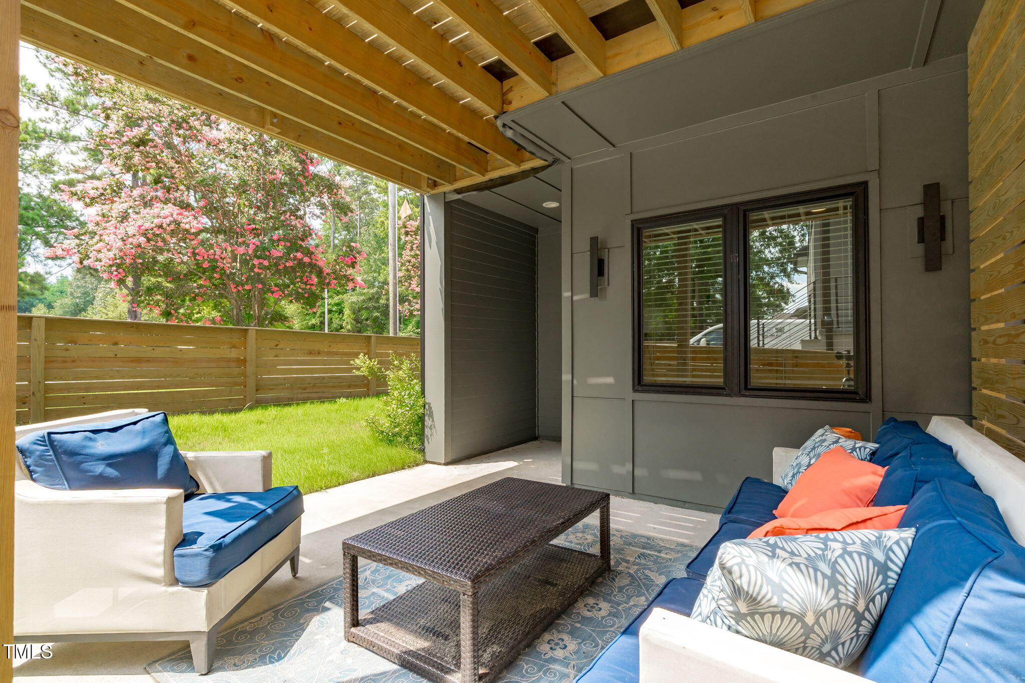 1105 Glascock Street # 102 Unit: 101 & 102