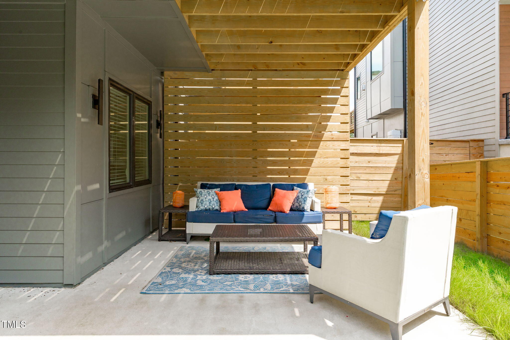 1105 Glascock Street # 102 Unit: 101 & 102