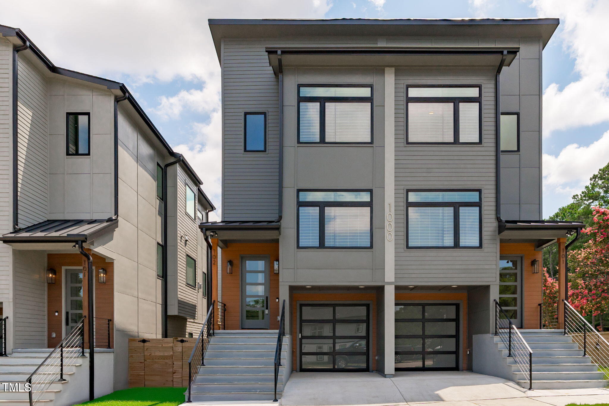 1105 Glascock Street # 102 Unit: 101 & 102