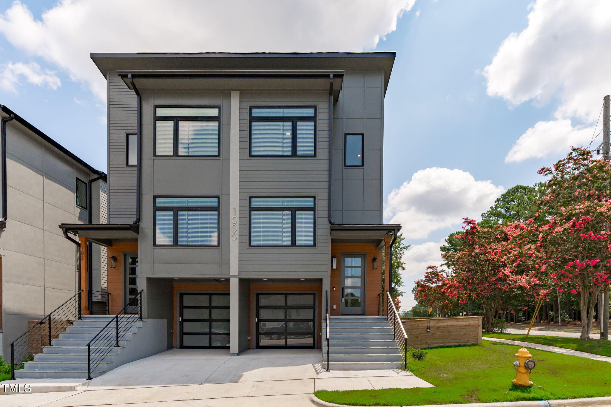 1105 Glascock Street # 102 Unit: 101 & 102