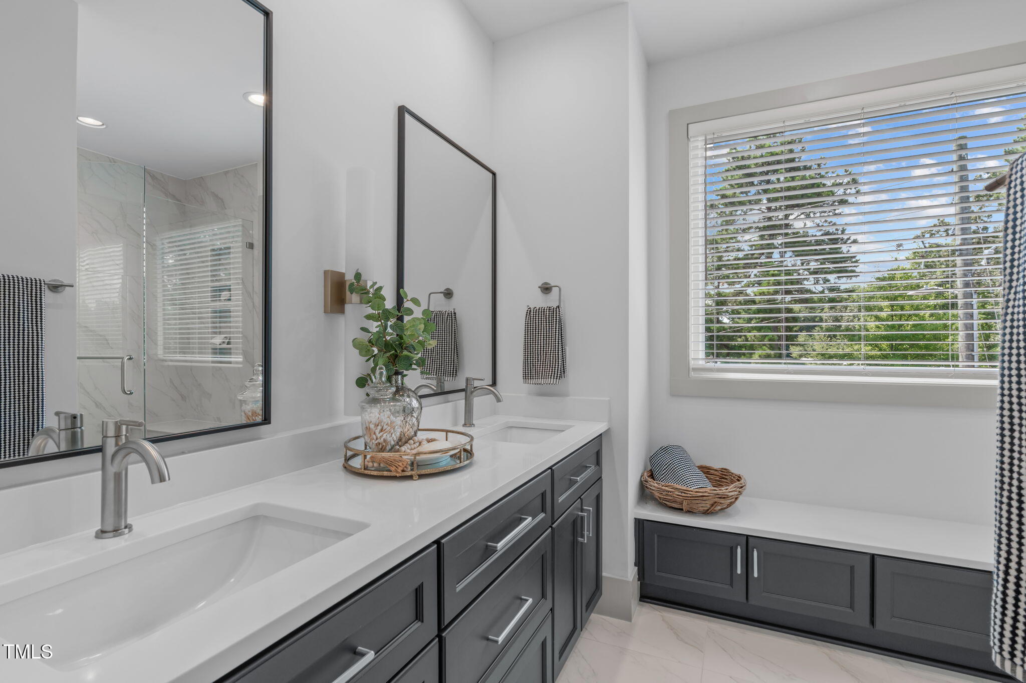 1105 Glascock Street # 102 Unit: 101 & 102