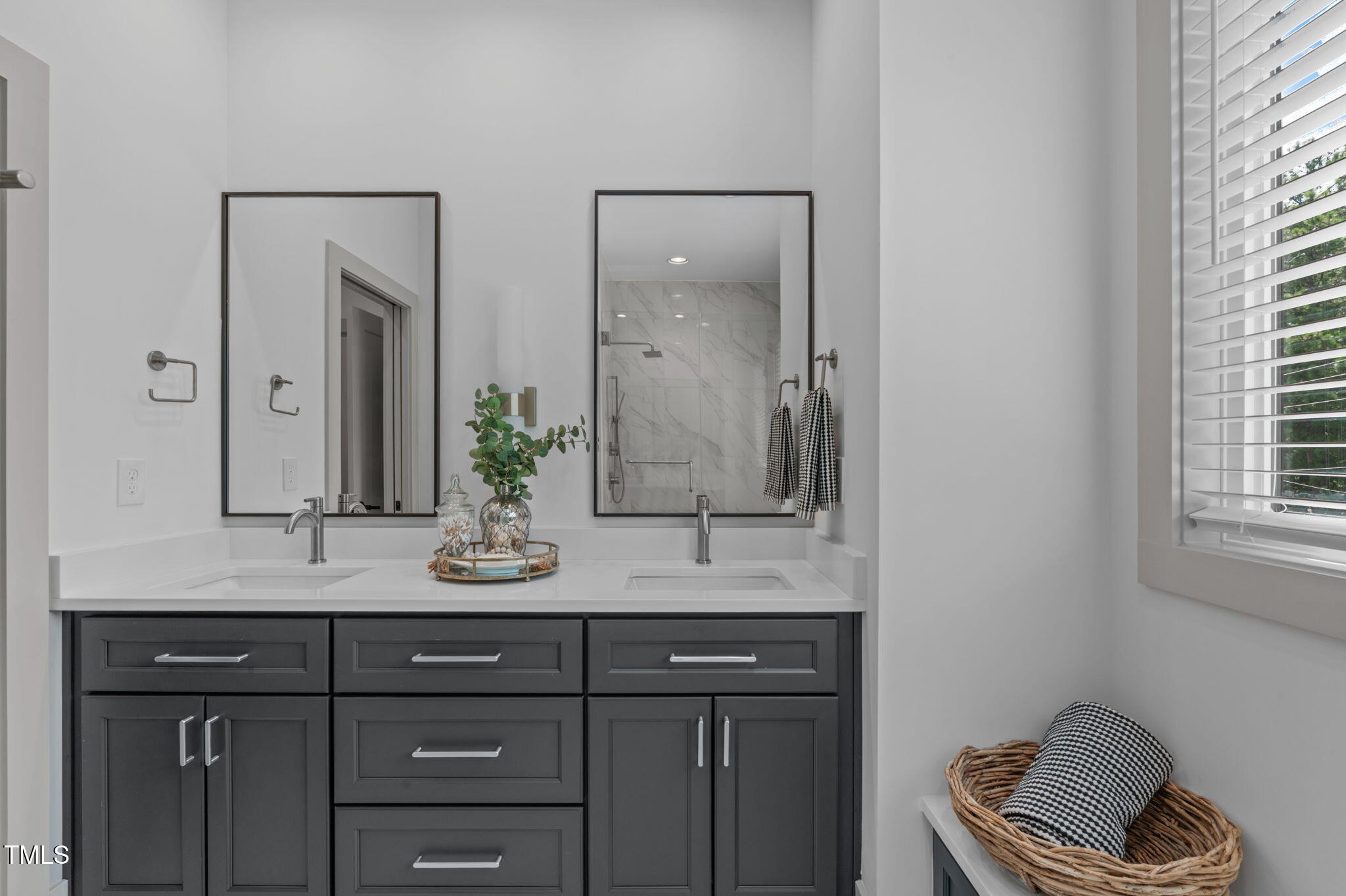 1105 Glascock Street # 102 Unit: 101 & 102