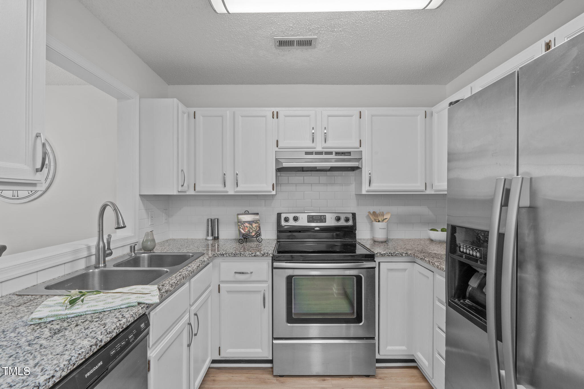 82 Forest Oaks Drive