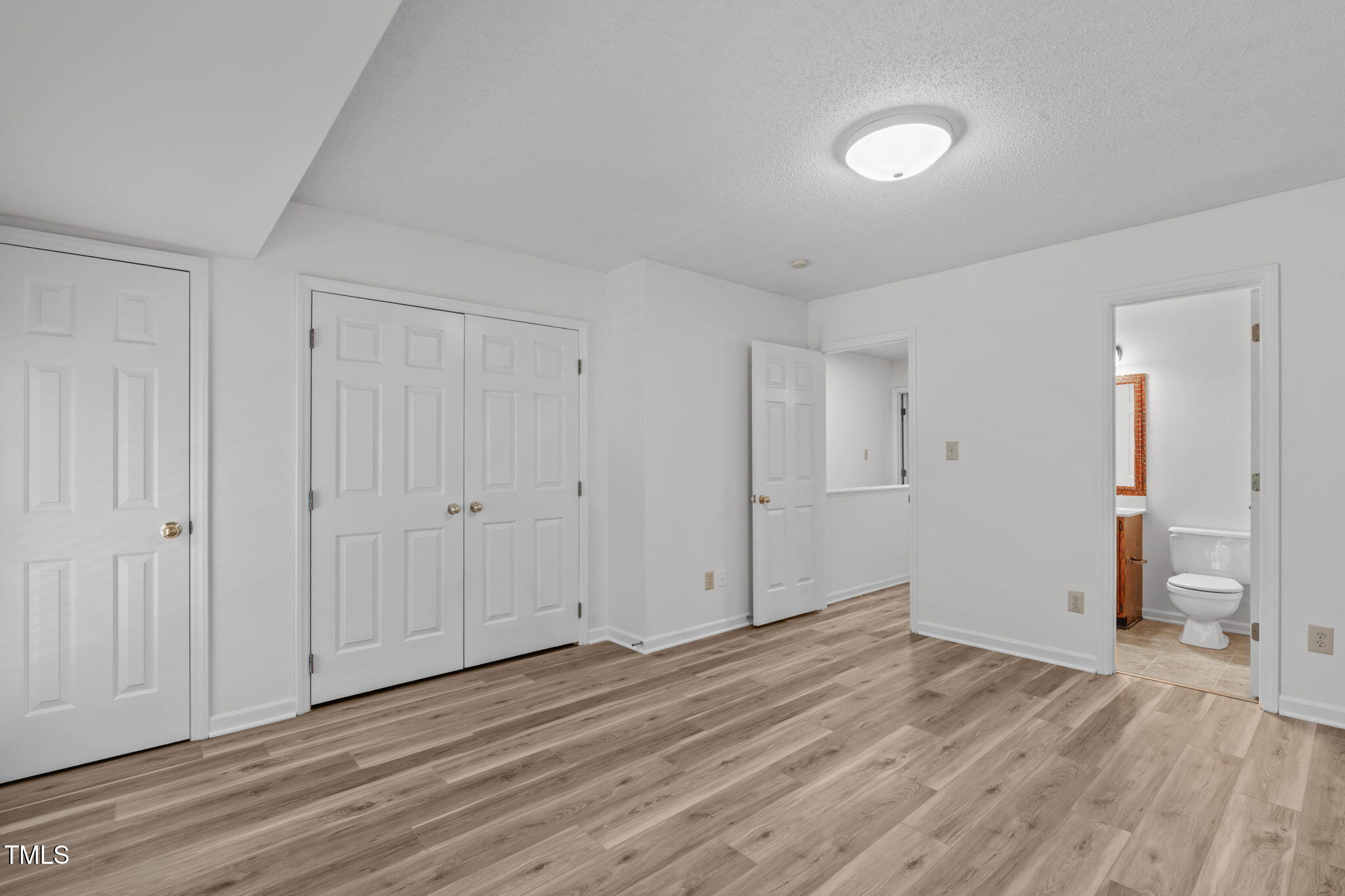 82 Forest Oaks Drive