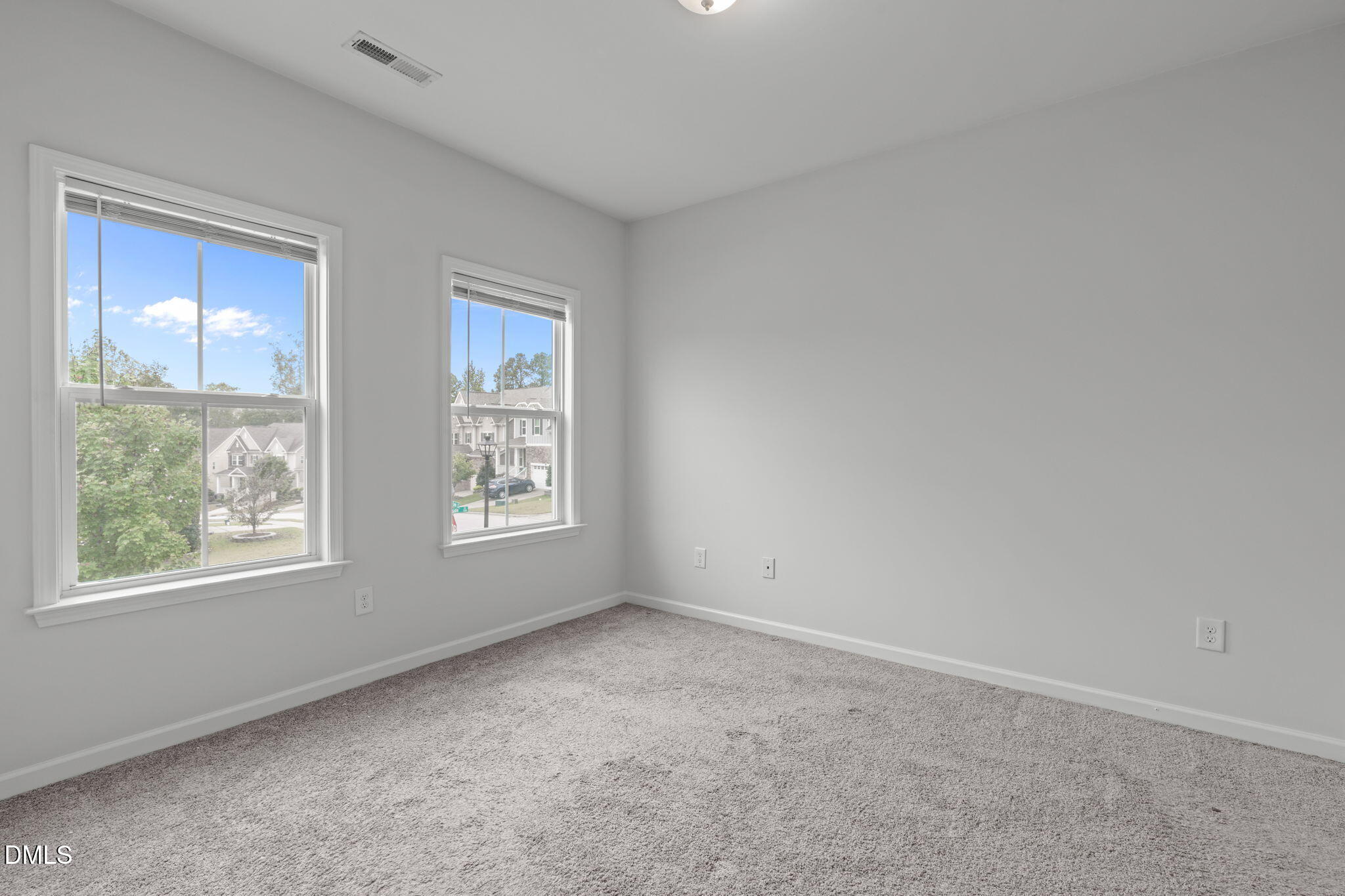 736 Meadowside Court
