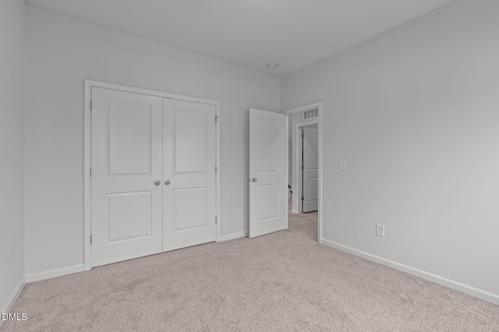 736 Meadowside Court