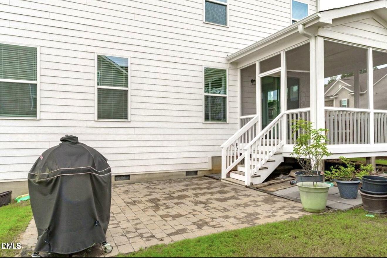 736 Meadowside Court