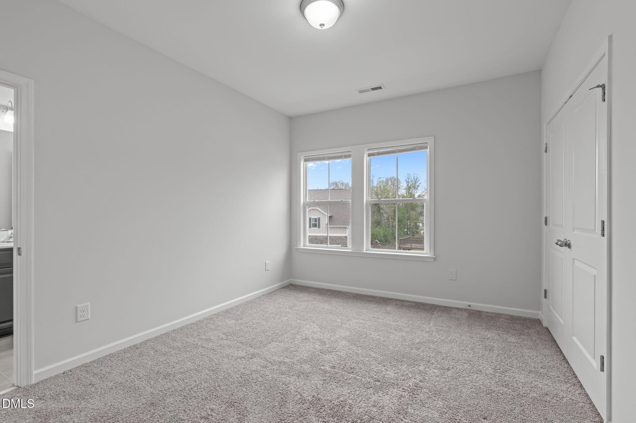 736 Meadowside Court