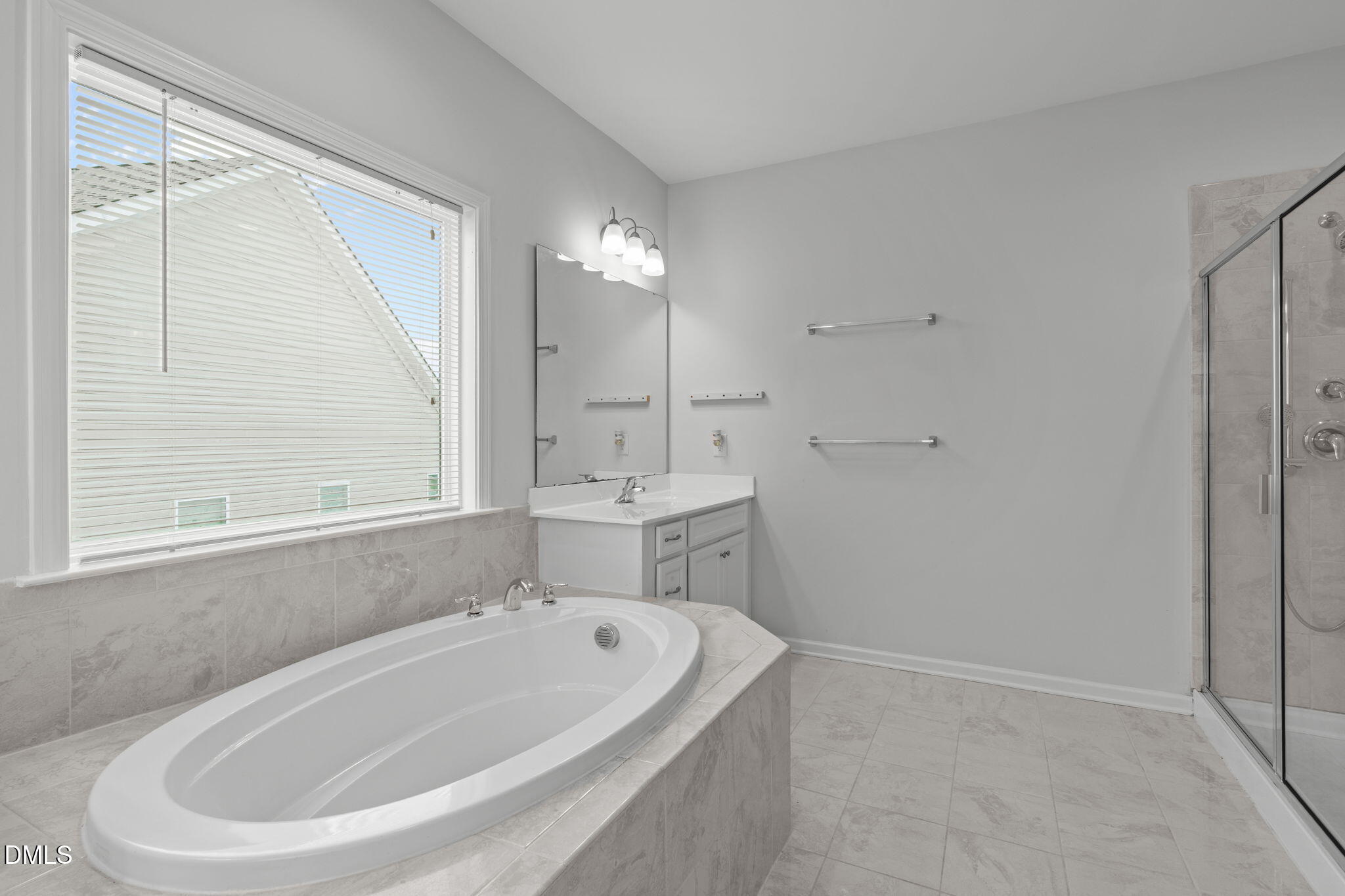 736 Meadowside Court