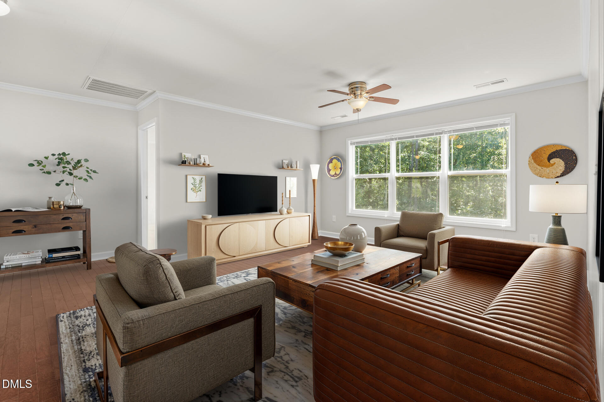 106 N Duelling Oaks Drive