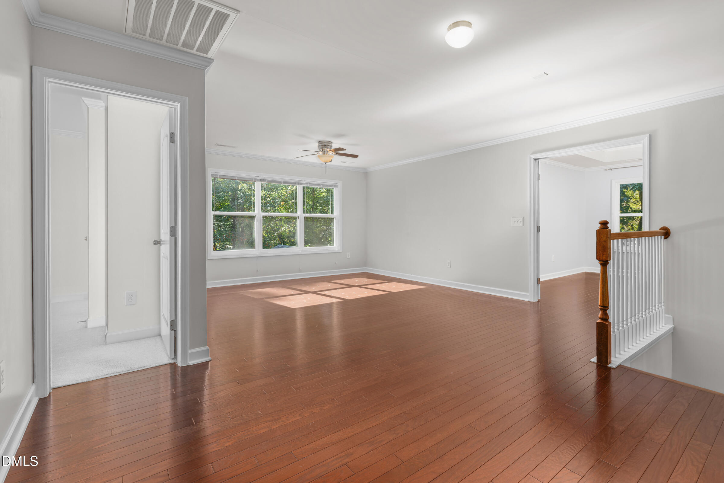 106 N Duelling Oaks Drive