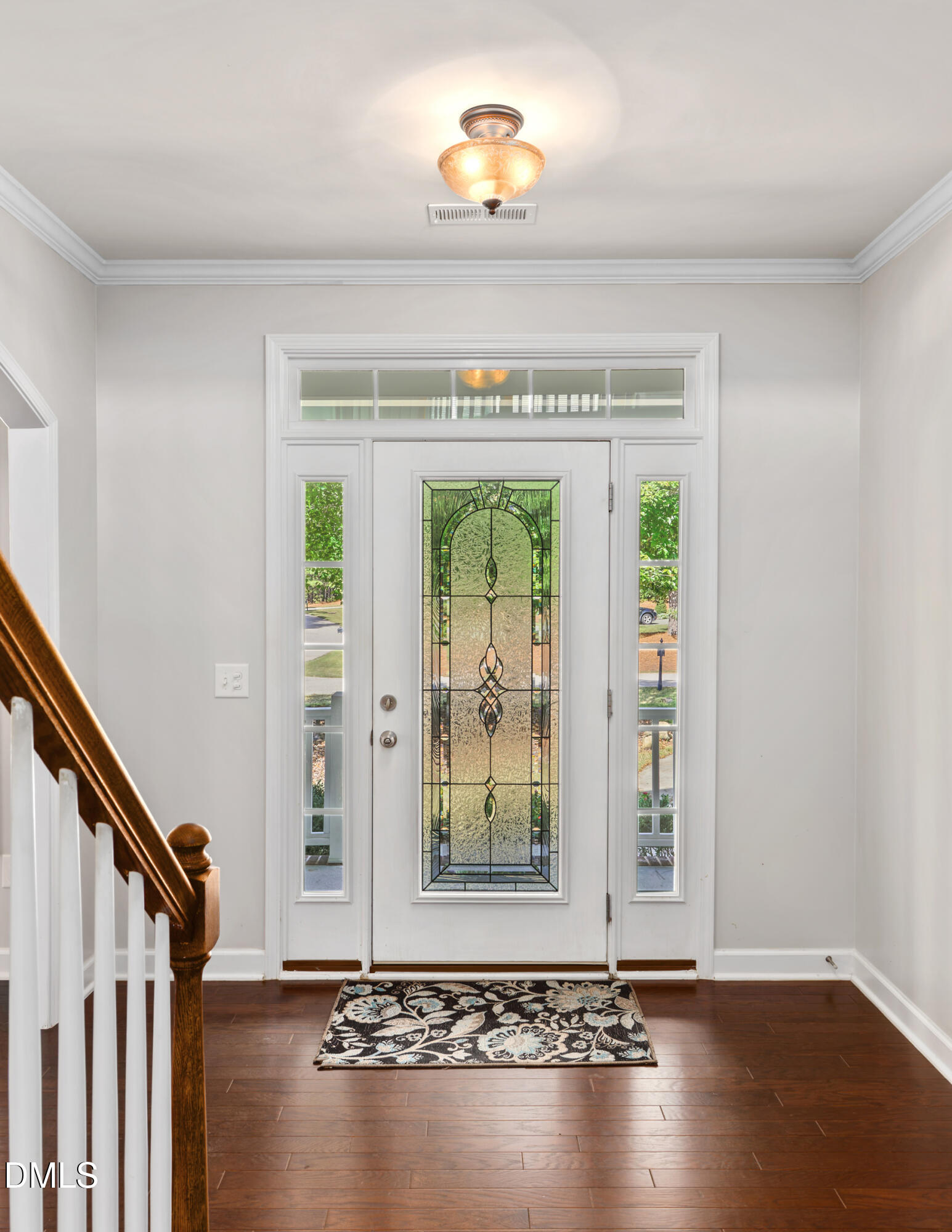 106 N Duelling Oaks Drive