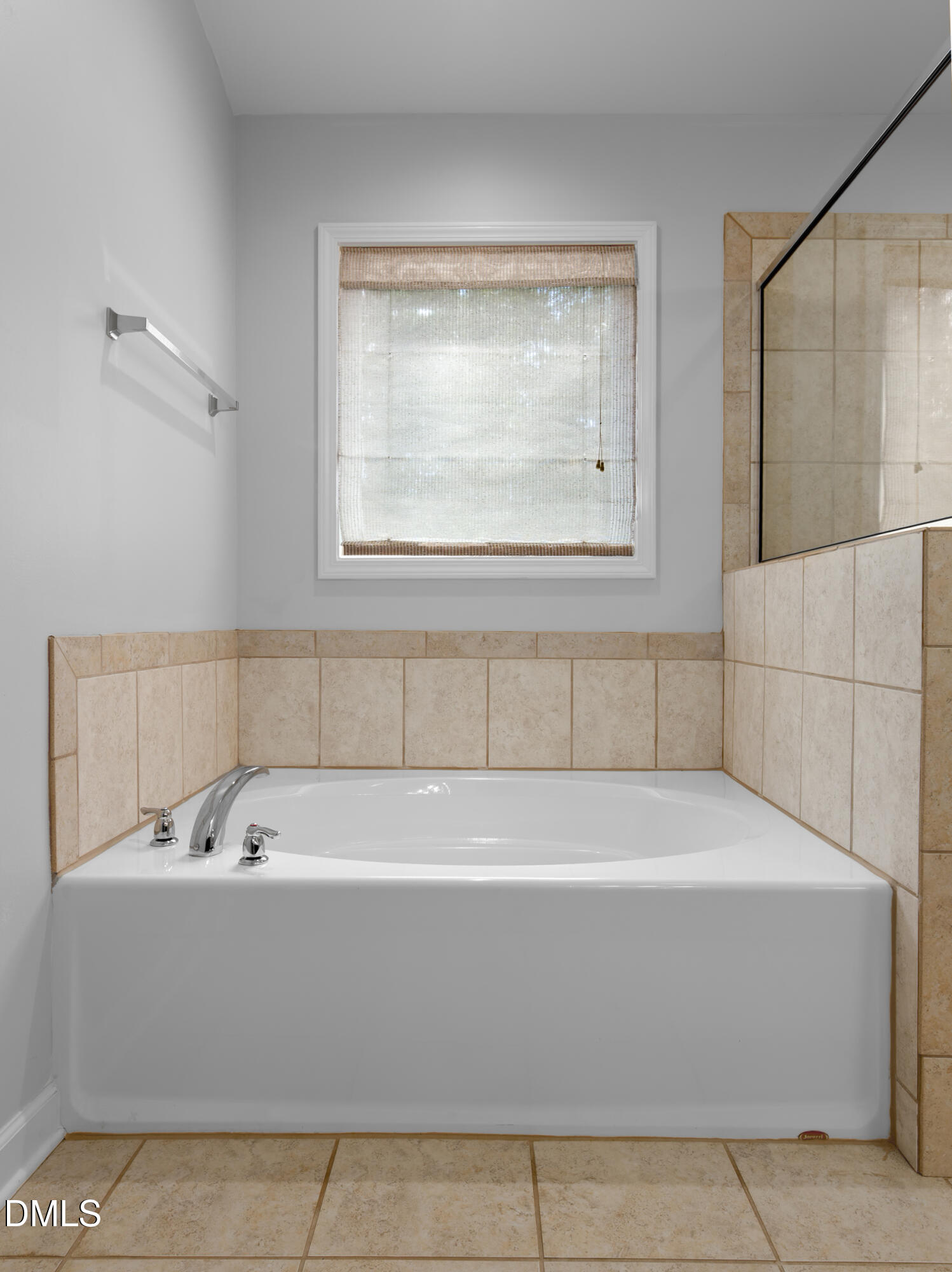 106 N Duelling Oaks Drive