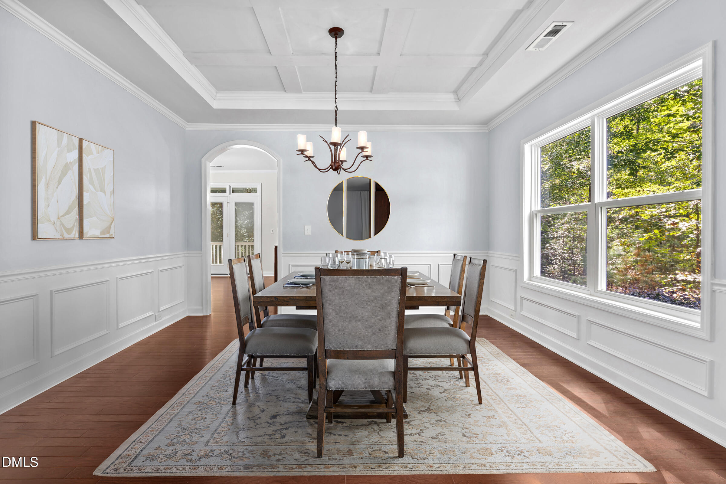 106 N Duelling Oaks Drive