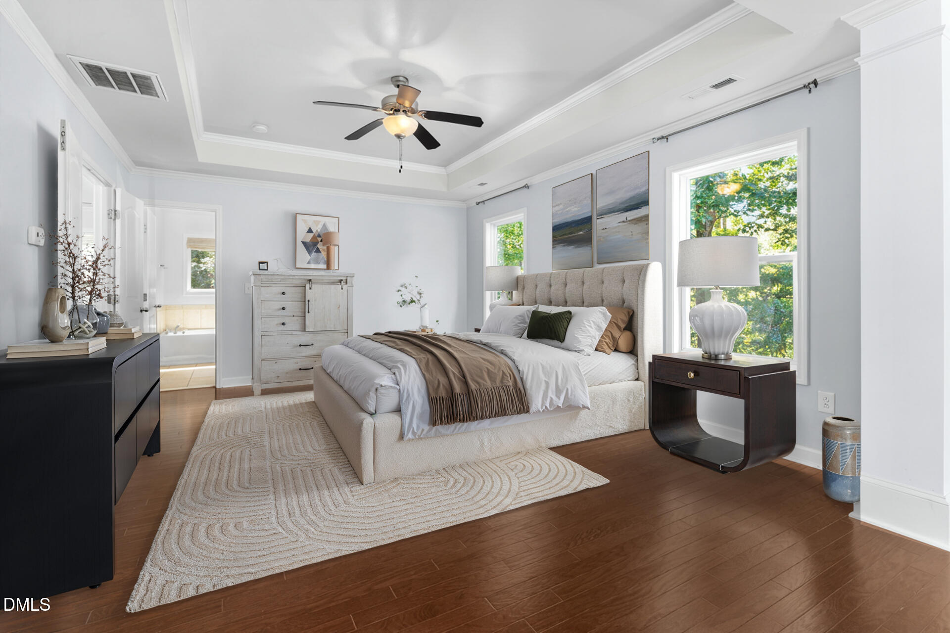 106 N Duelling Oaks Drive