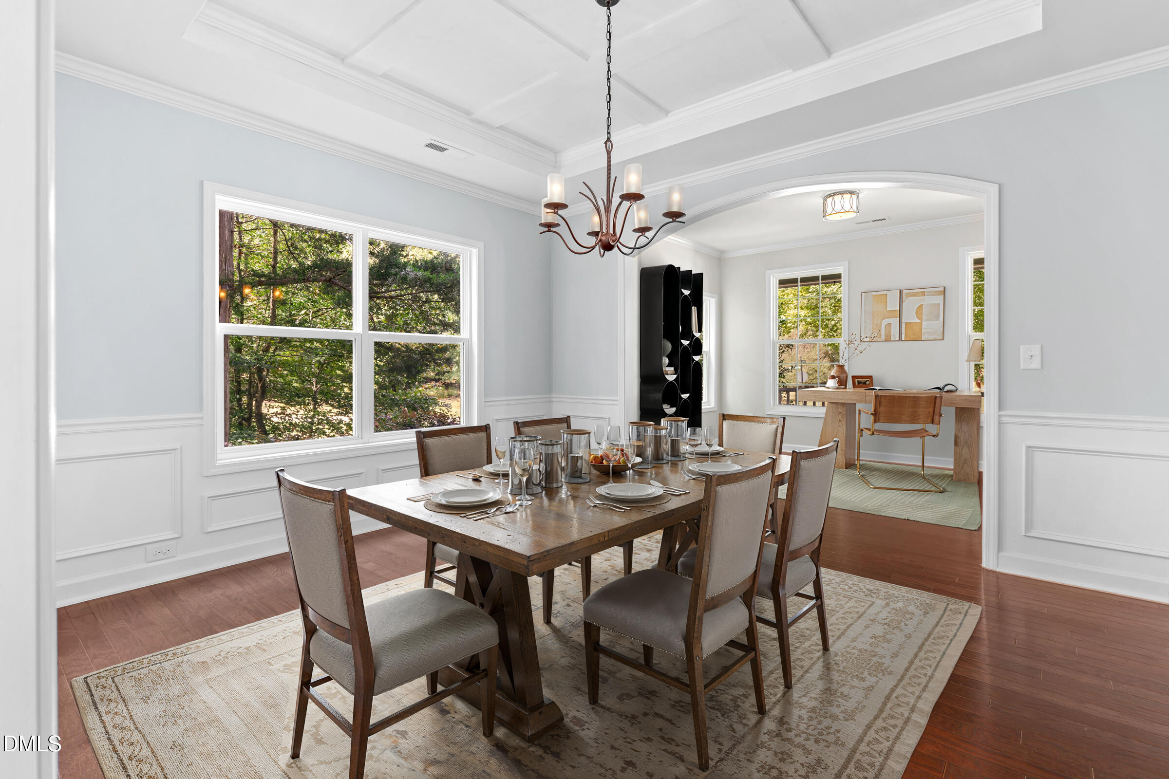 106 N Duelling Oaks Drive