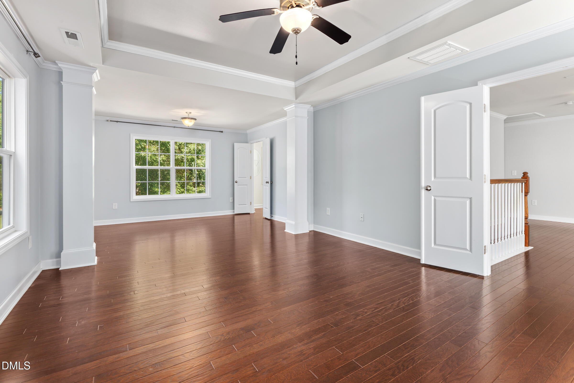 106 N Duelling Oaks Drive