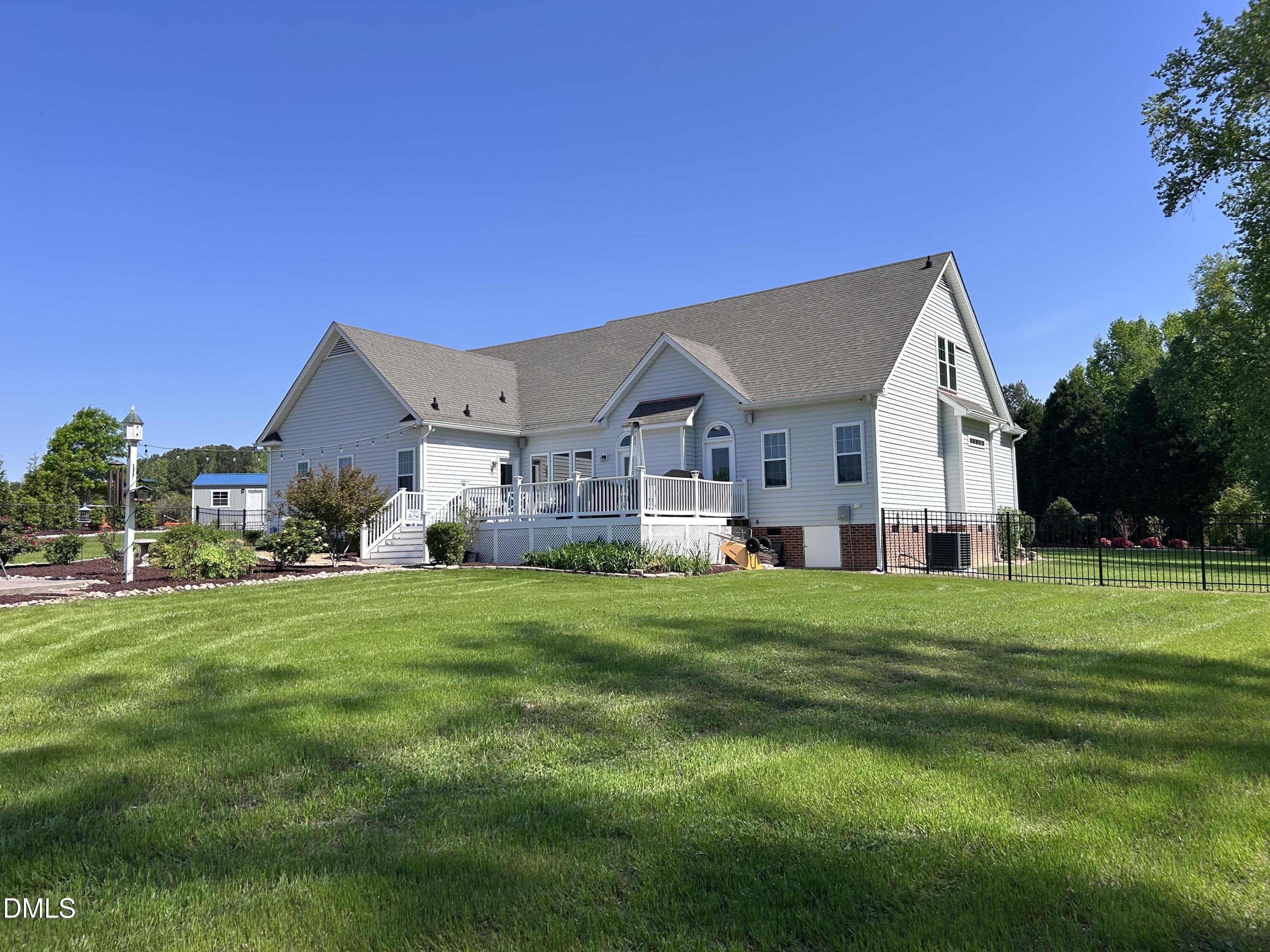 2805 Greenridge View Lane