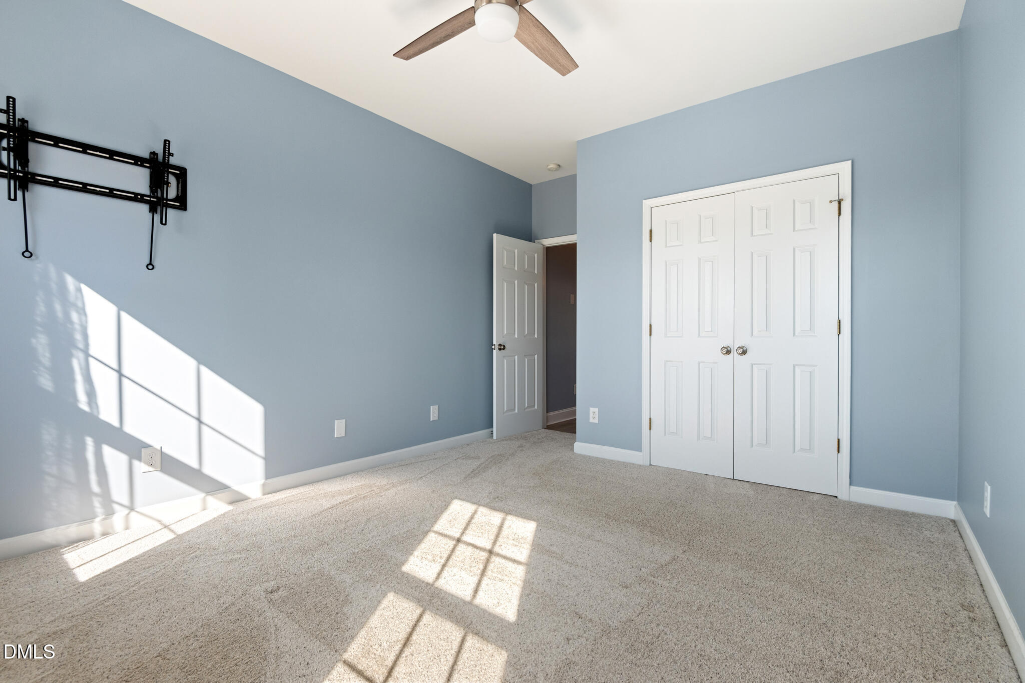 2805 Greenridge View Lane