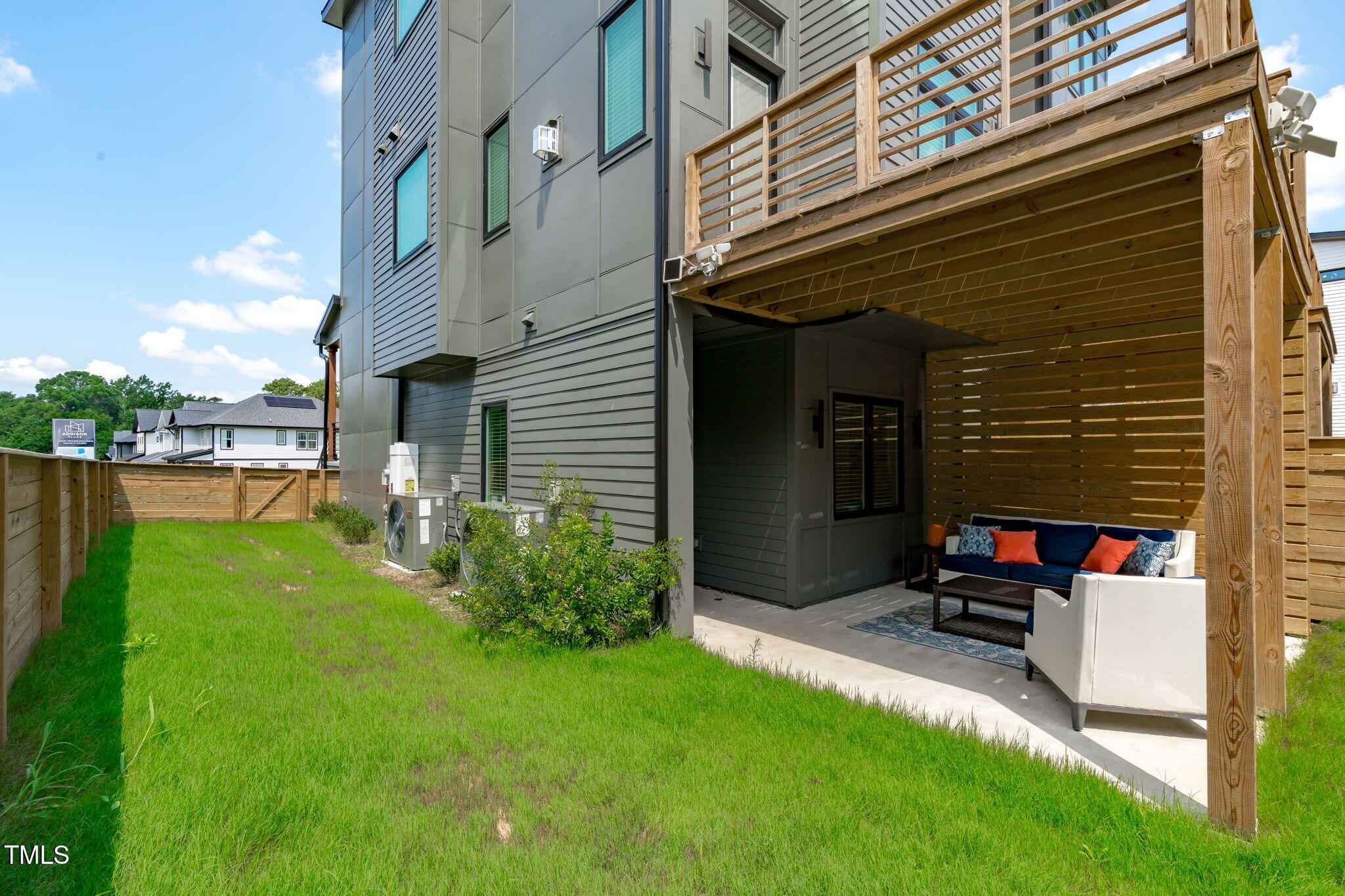 1008 Addison Place # 102 Unit: 101 & 102