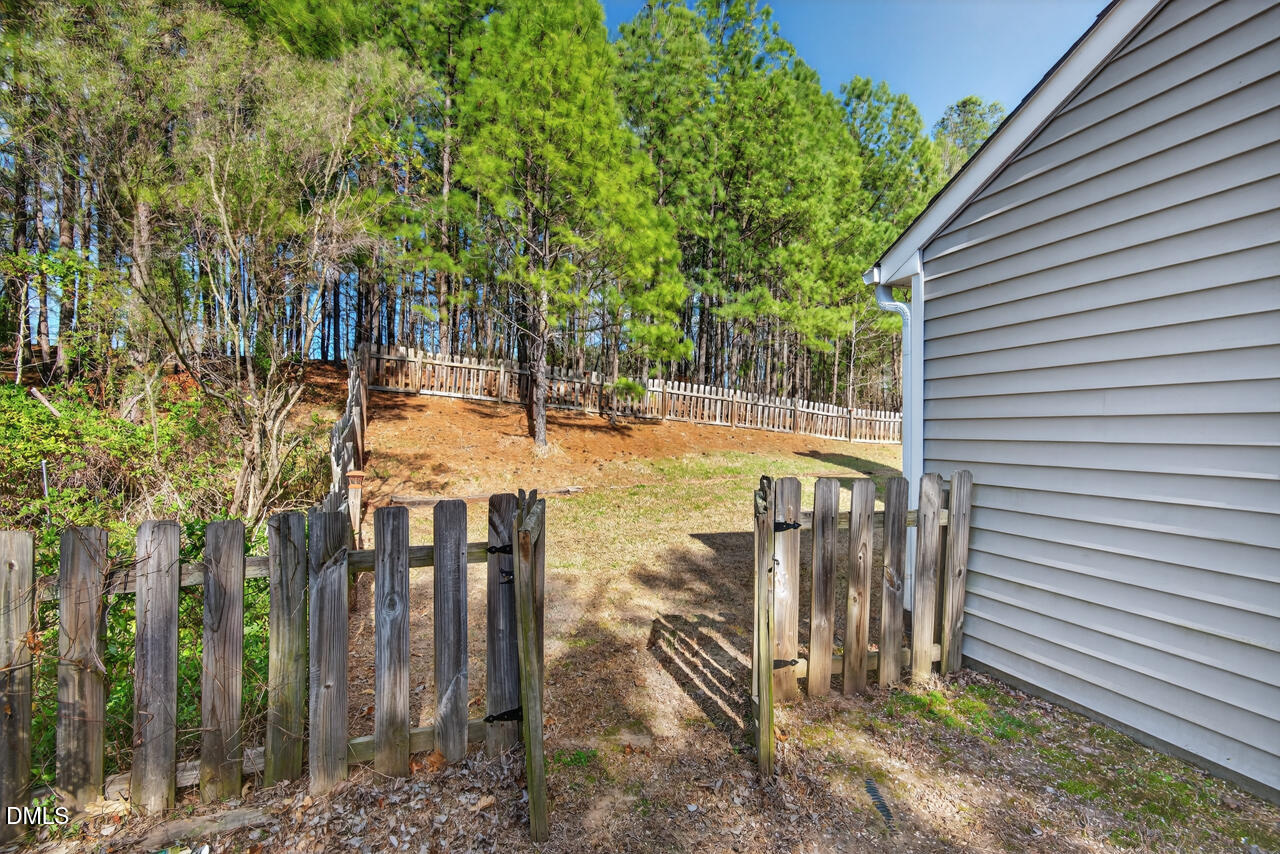 4907 Gaithers Pointe Drive