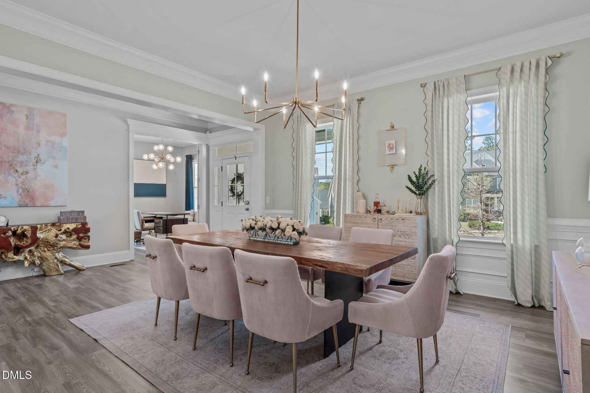 1208 Kings Canyon Court