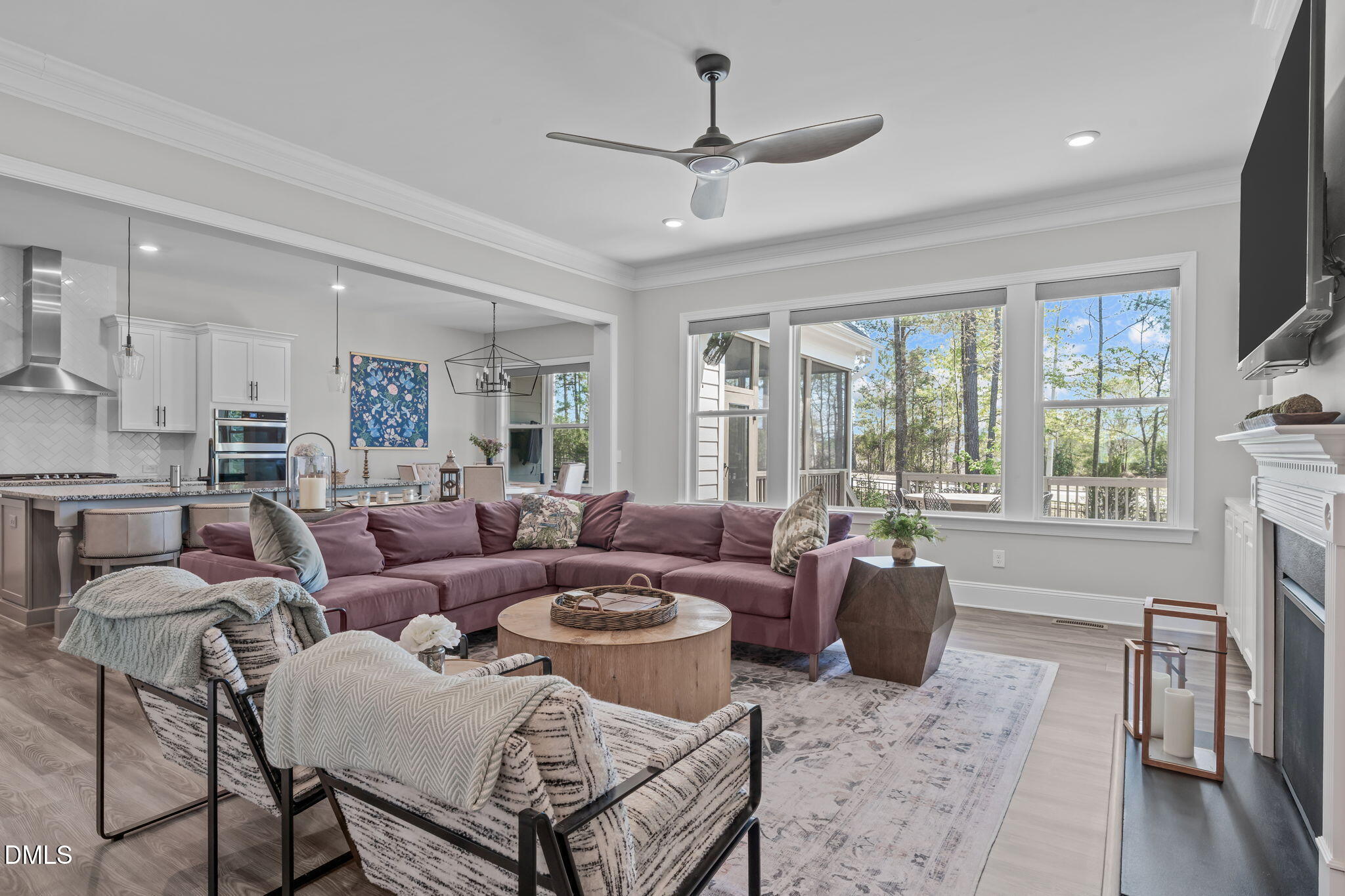 1208 Kings Canyon Court