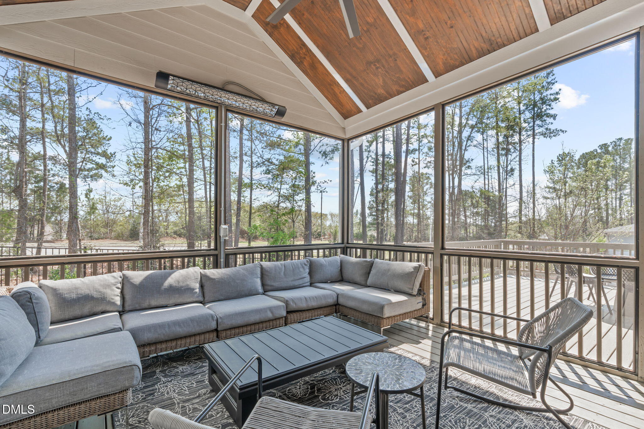 1208 Kings Canyon Court