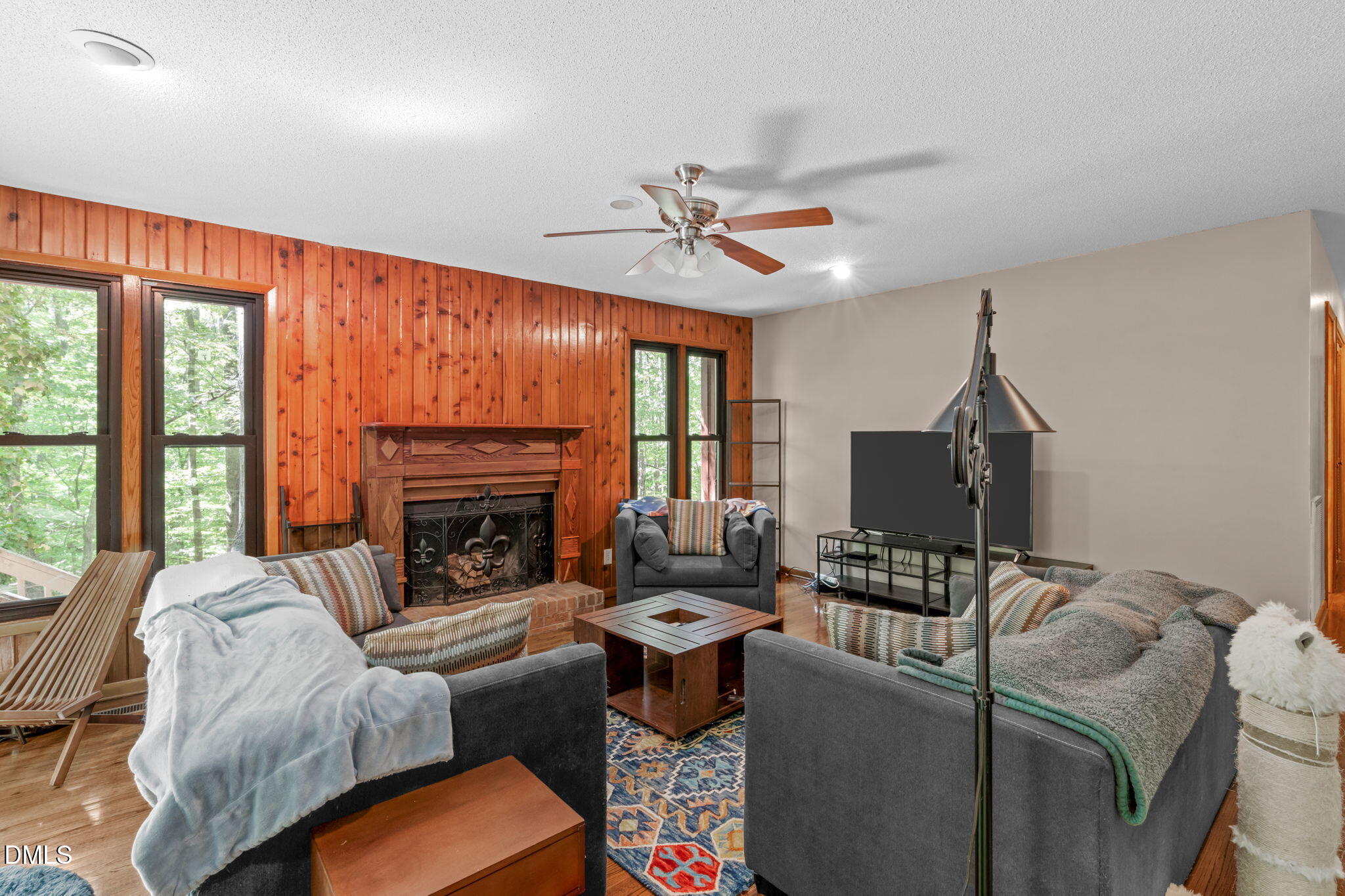 5421 Hideaway Drive