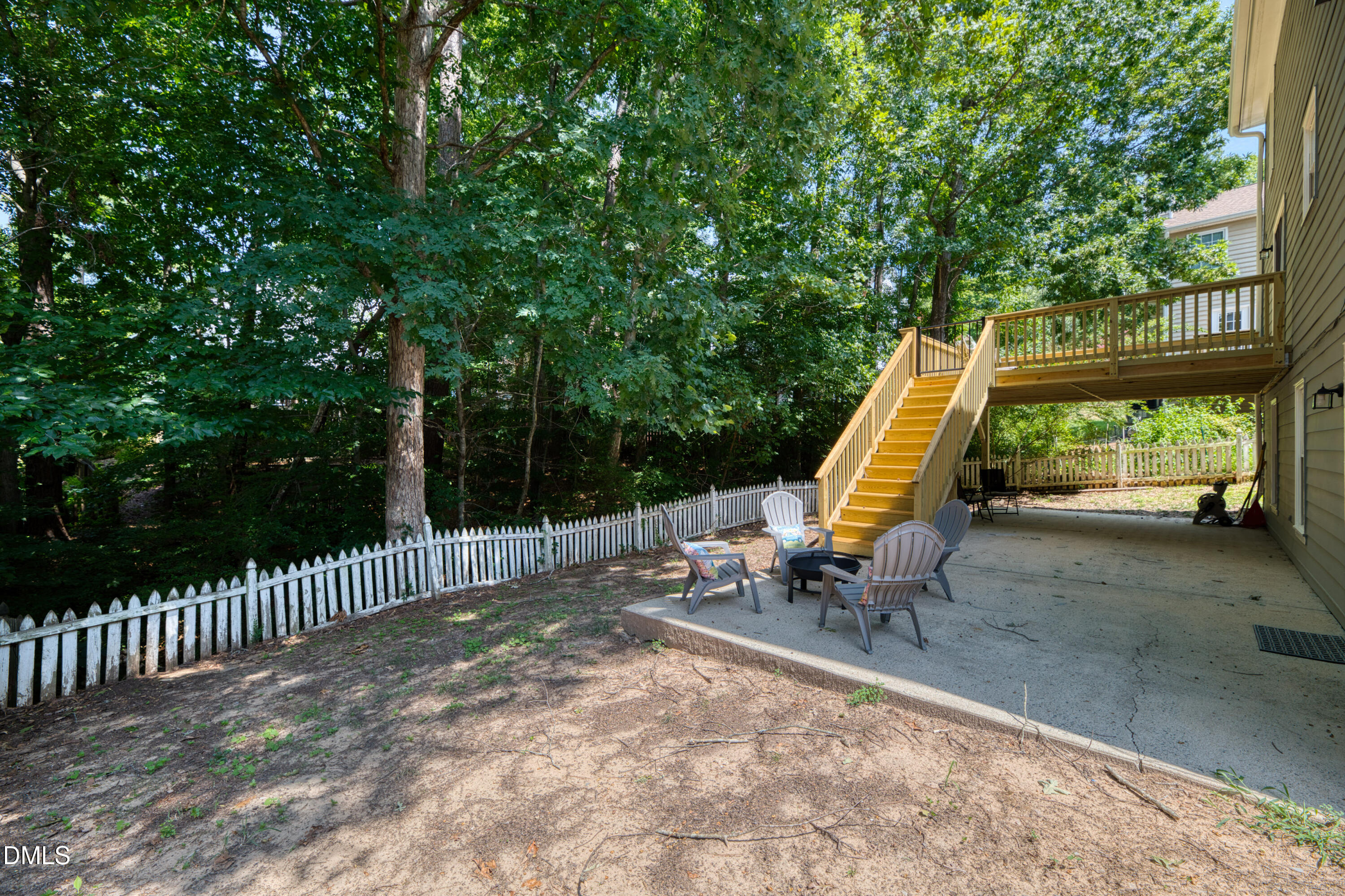 4913 Harwood Court
