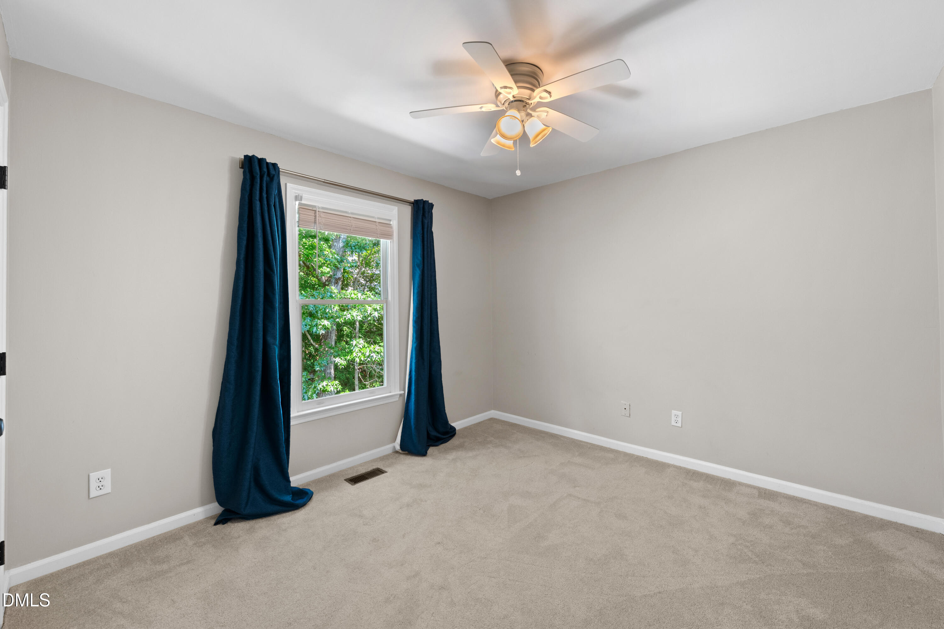 4913 Harwood Court