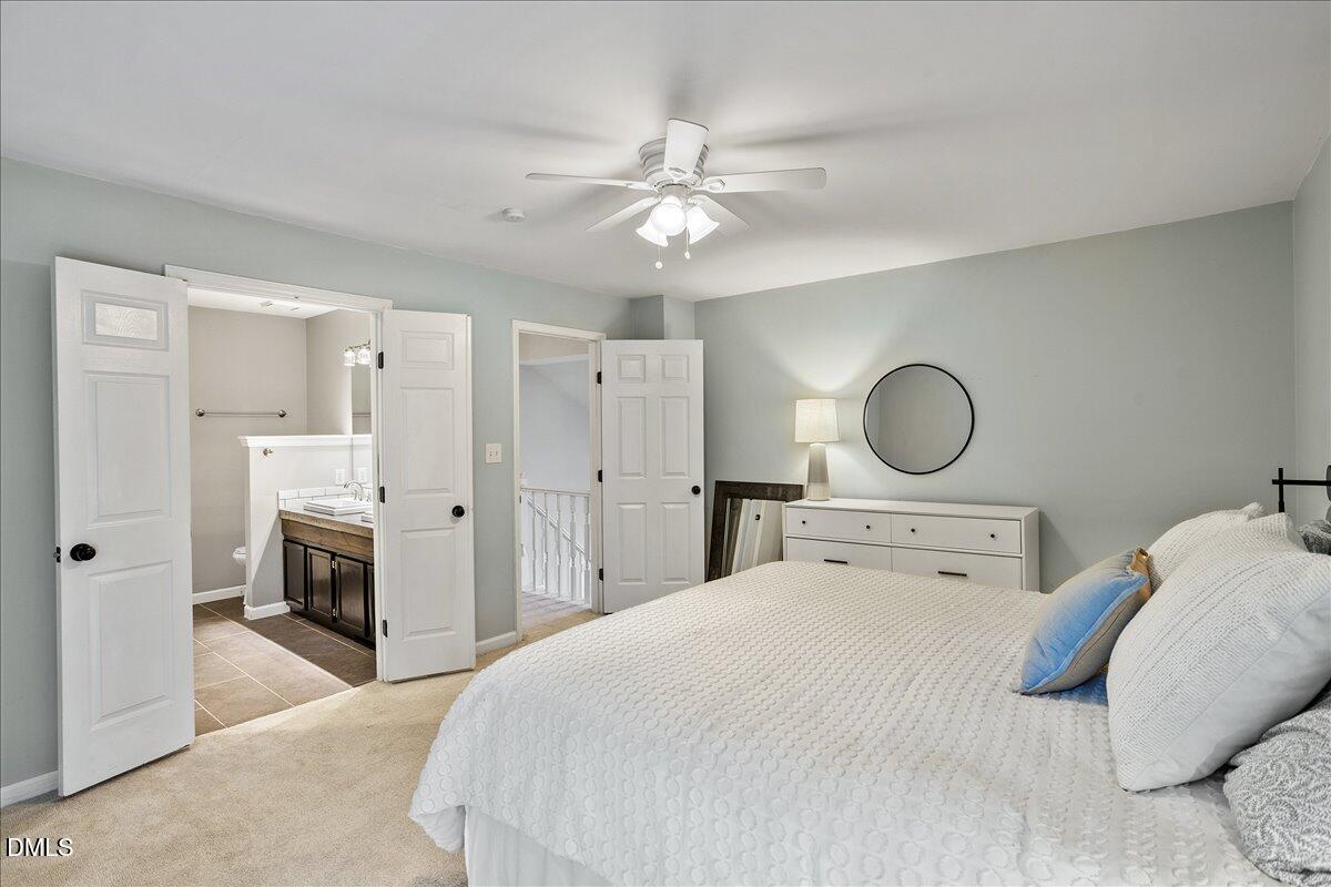 4913 Harwood Court