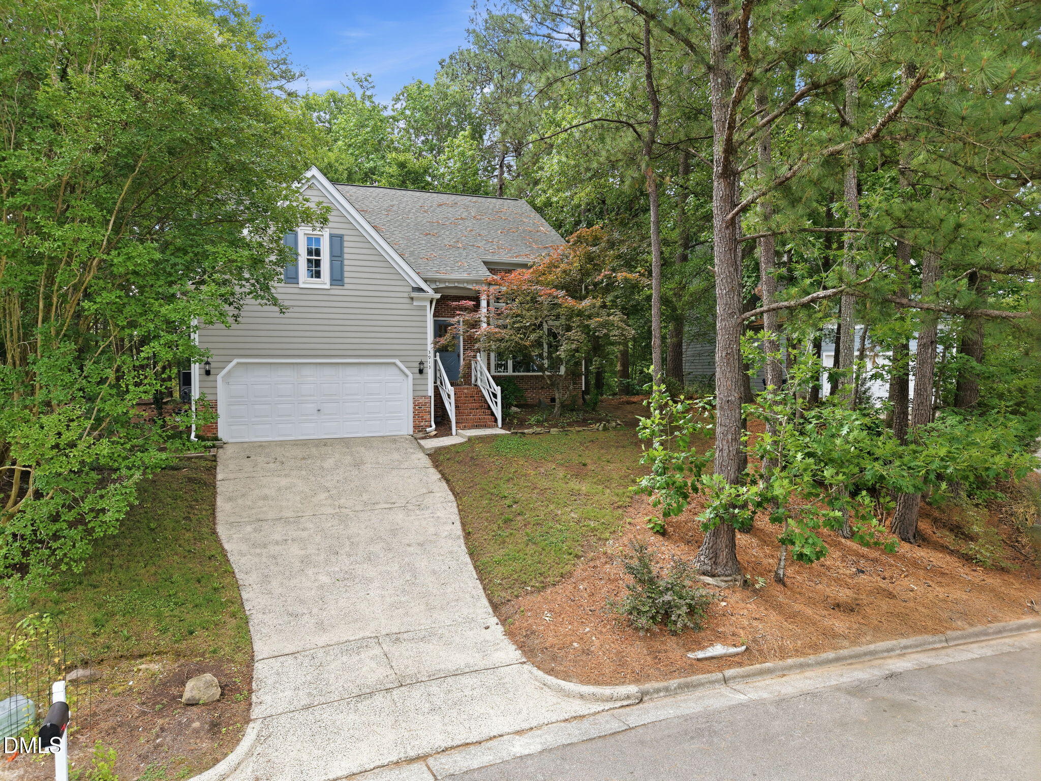 3913 Kettering Drive