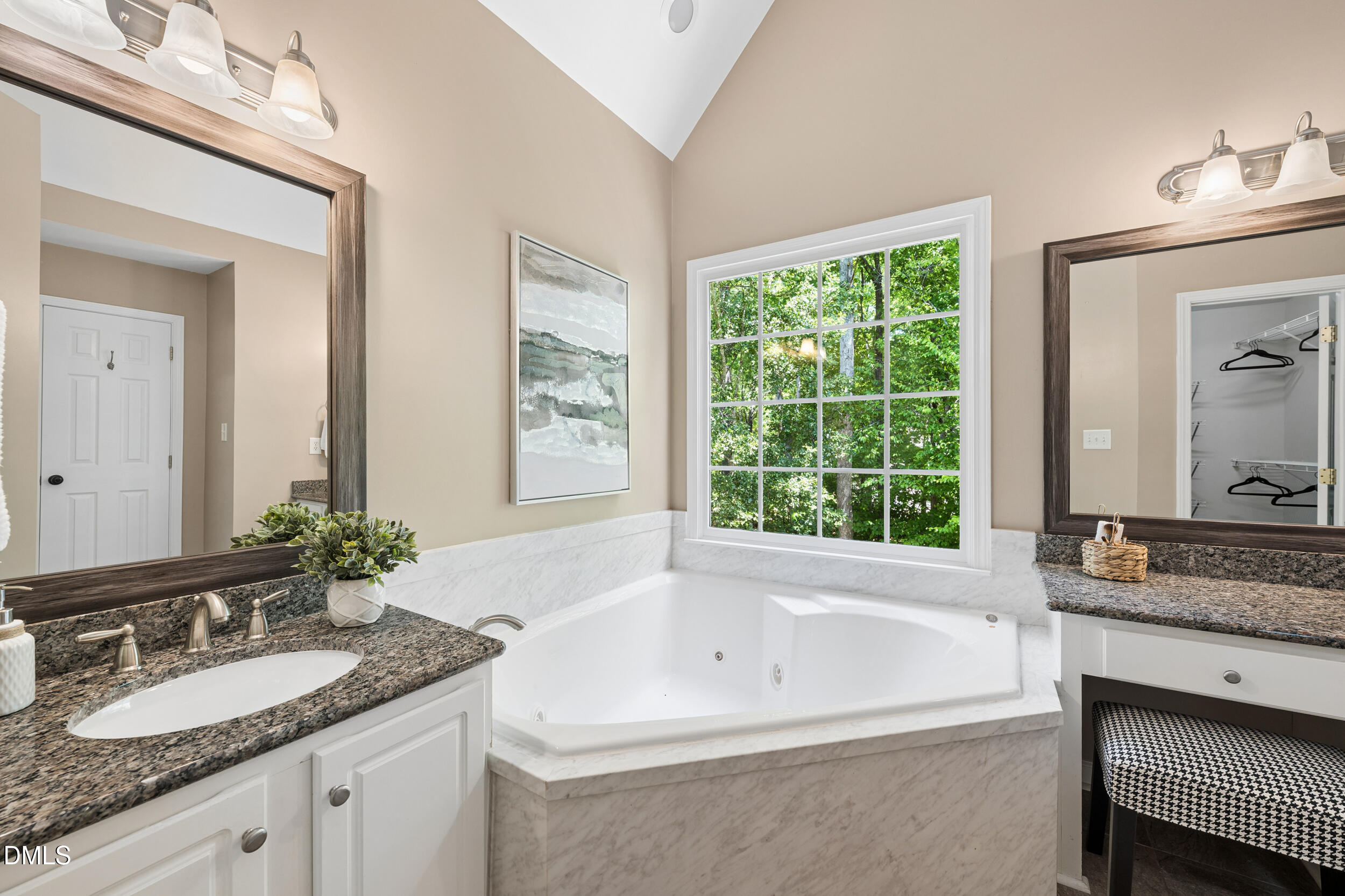 5 Silverwood Court