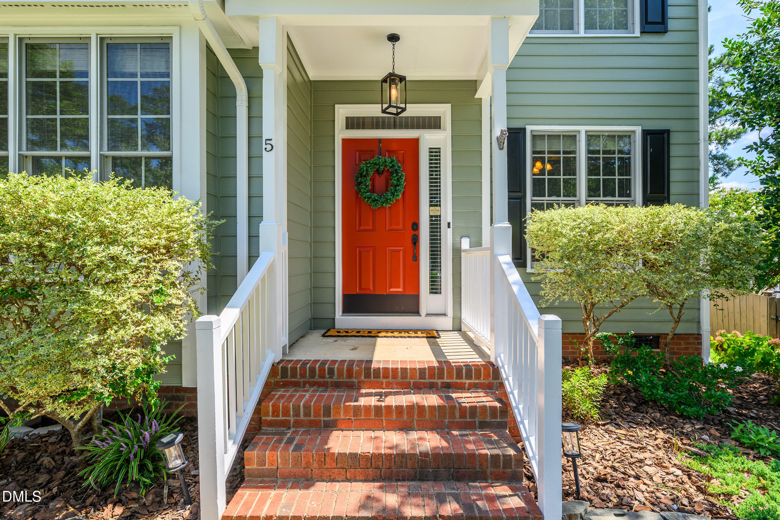 5 Silverwood Court