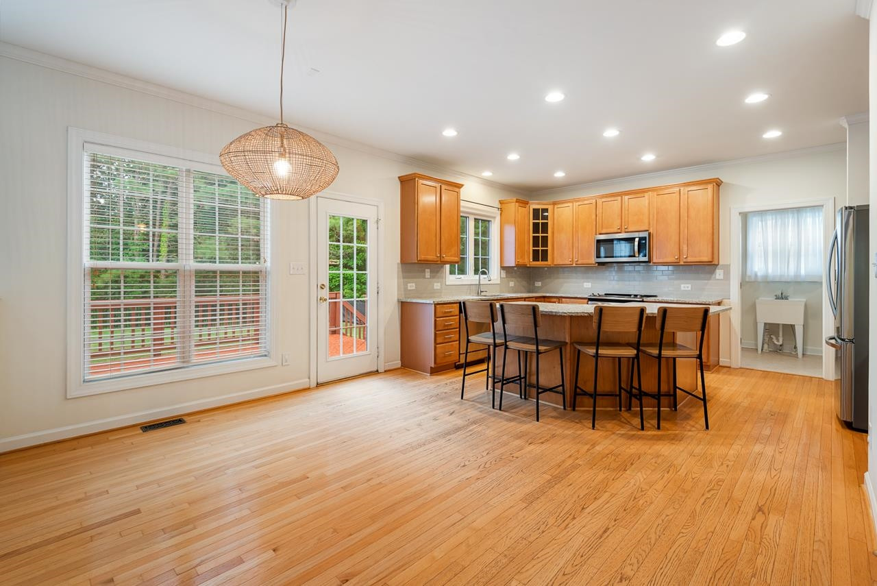 1215 Caribou Crossing