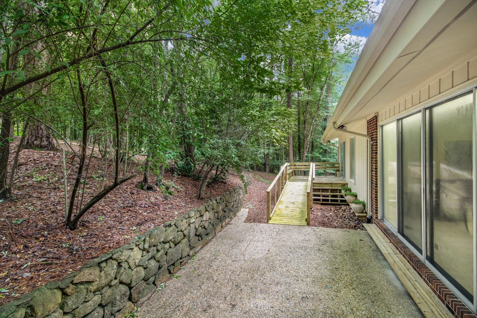 1727 Allard Road