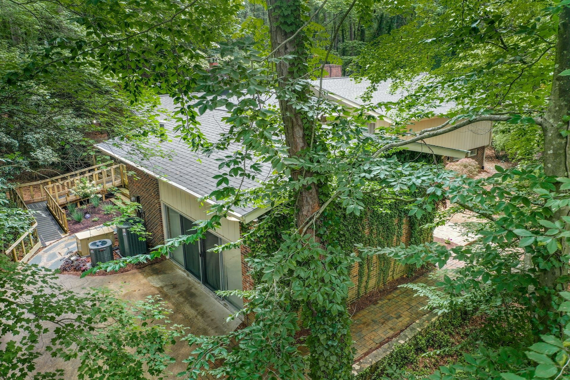 1727 Allard Road