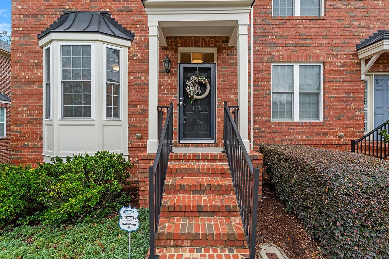 118 Tressel Way