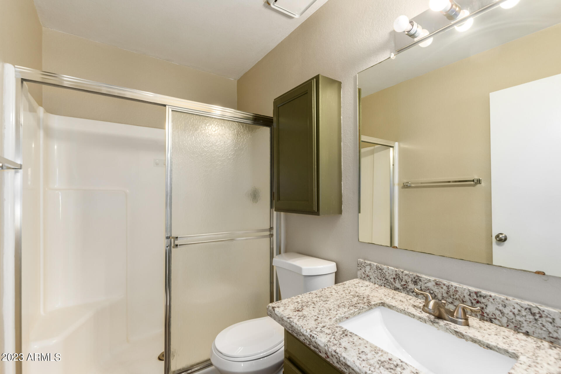 2113 N Los Altos Drive