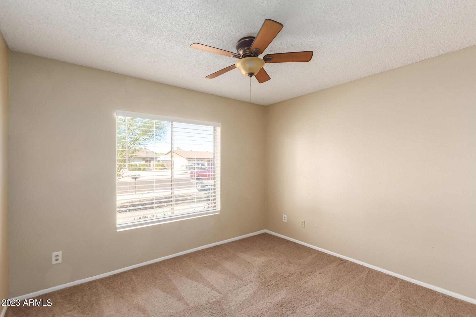 2113 N Los Altos Drive