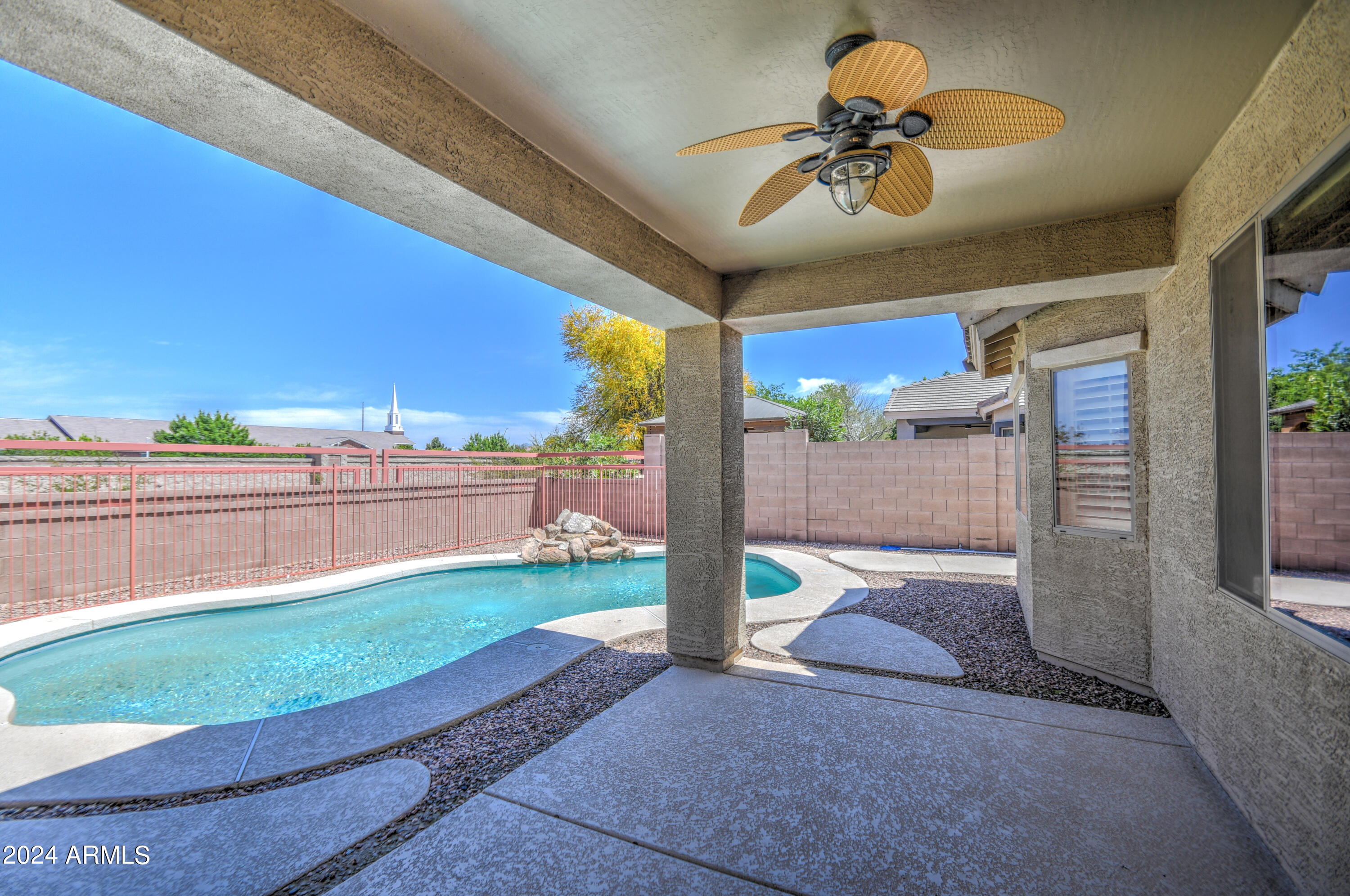 18930 E KINGBIRD Drive