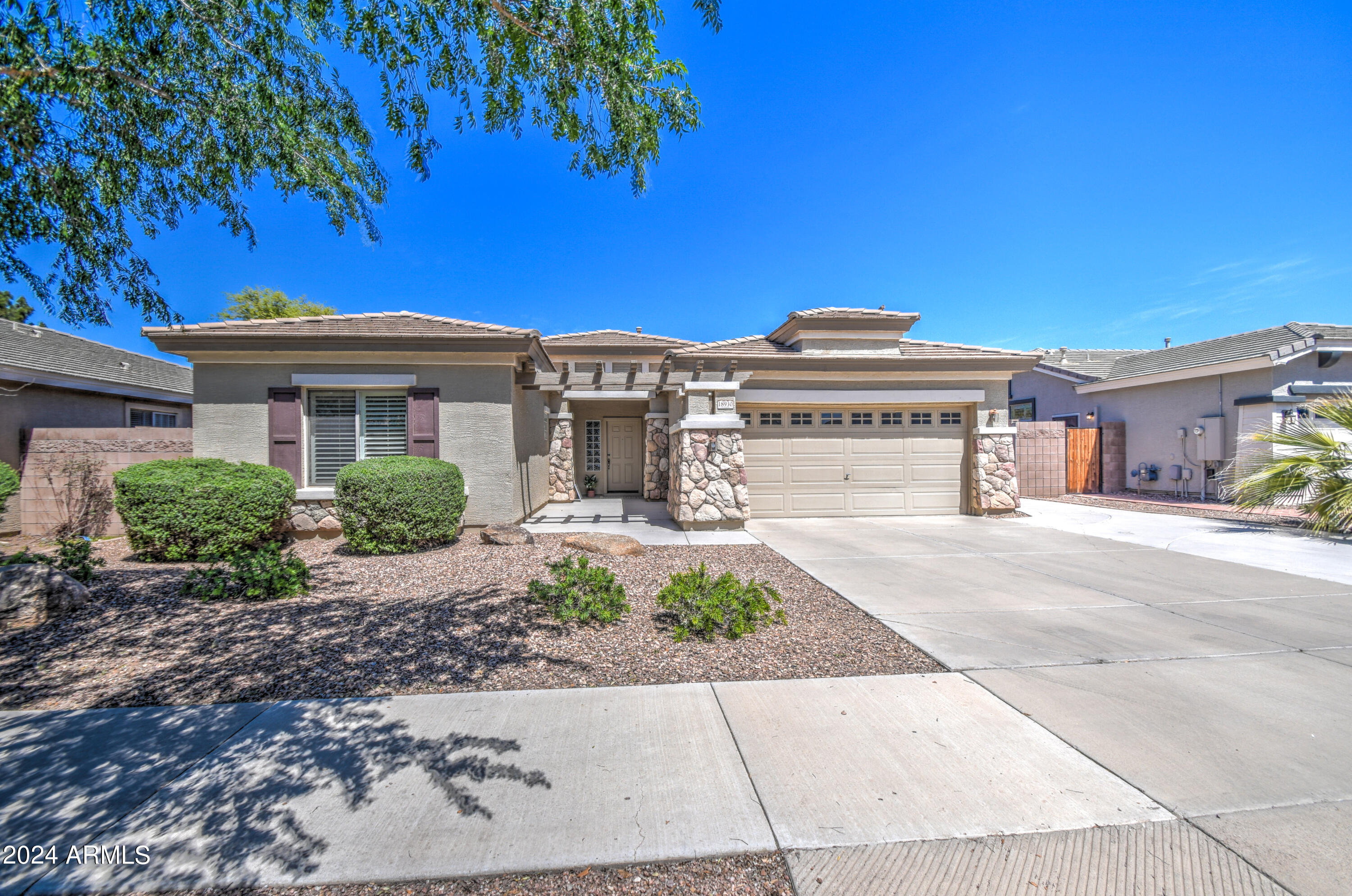 18930 E KINGBIRD Drive